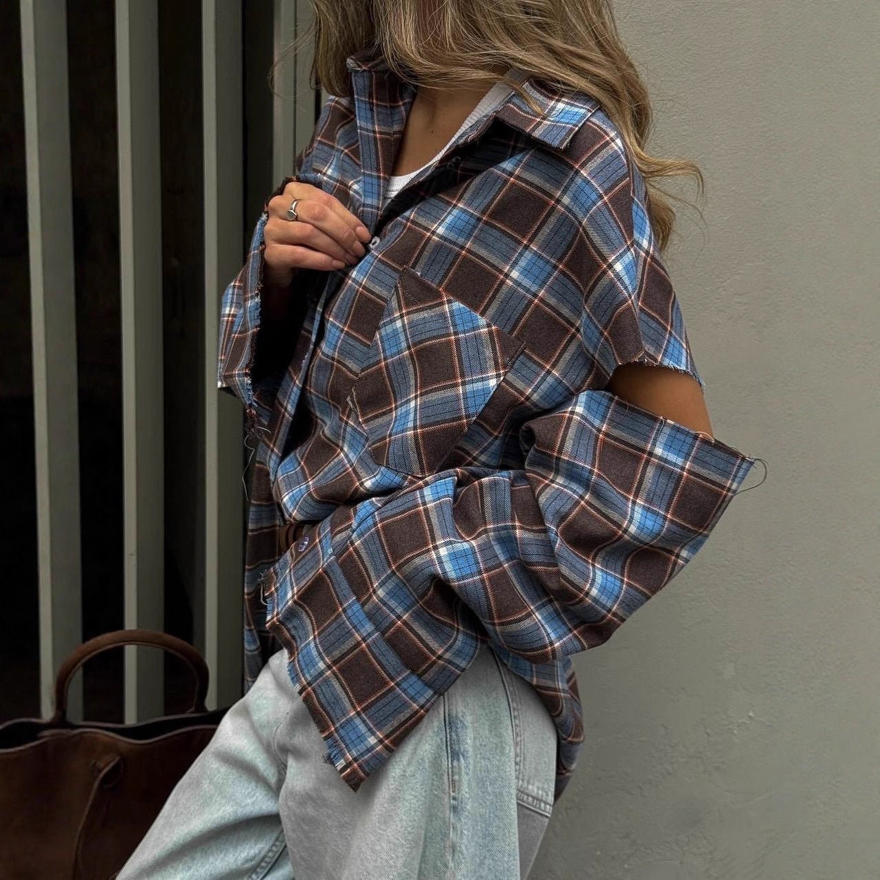 Women checked oversized shirt jacket with cut-out sleeves and raw hem Chichicherry - Chichicherry