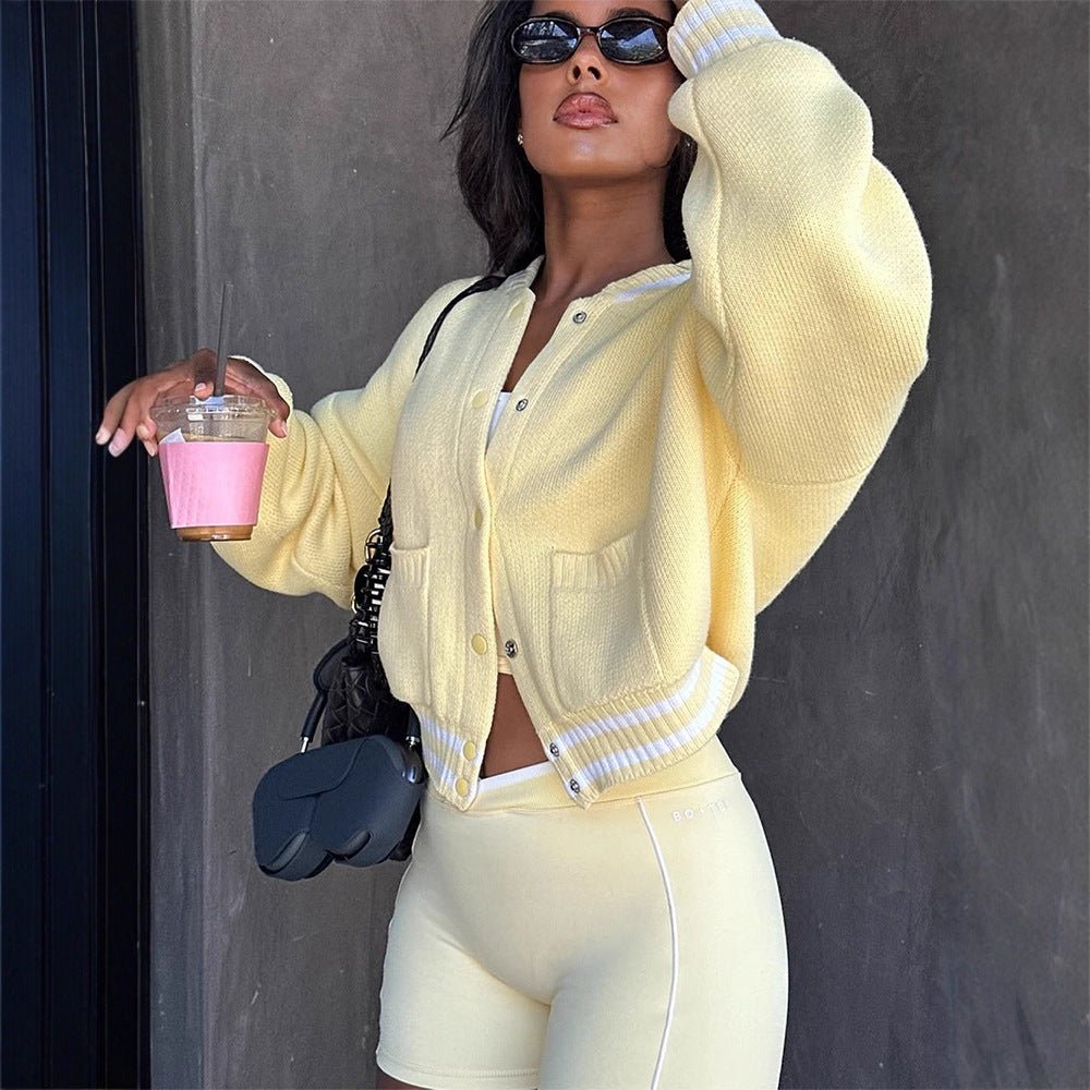 Women Cropped College Cardigan made of fine knit with balloon sleeves Chichicherry - Chichicherry