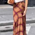 Women Flowing Checked Maxi Skirt with Tailored Trumpet Silhouette Chichicherry - Chichicherry