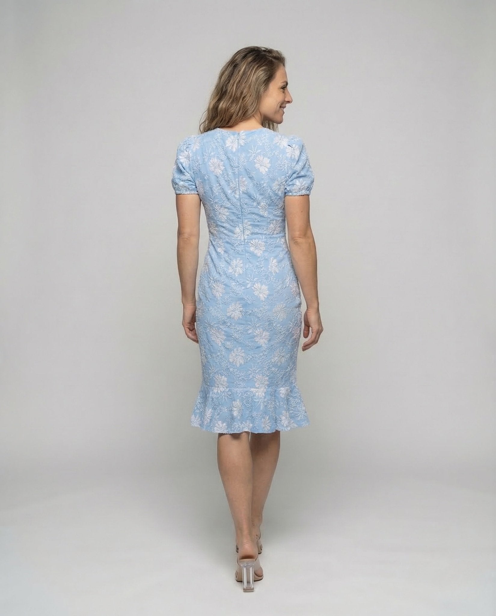 Women Jacquard Midi Dress Puff Sleeves - Chichicherry