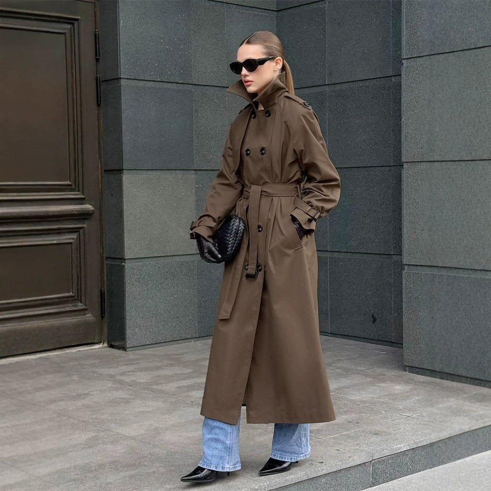 Women long cut water-repellent trench coat with high stand-up collar and waist belt Chichicherry - Chichicherry