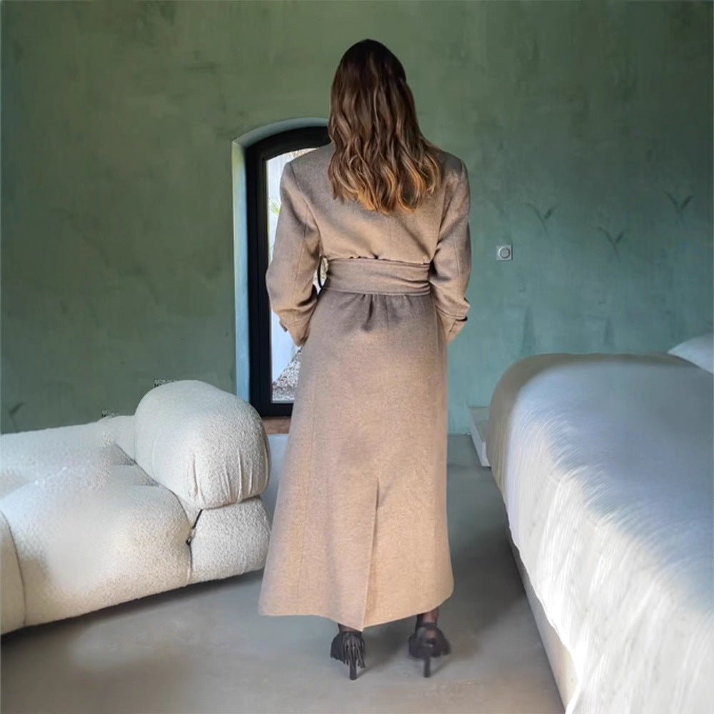Women Maximal Wool Coat with Double-Breasted Button Placket and Wide Waist Belt Chichicherry - Chichicherry
