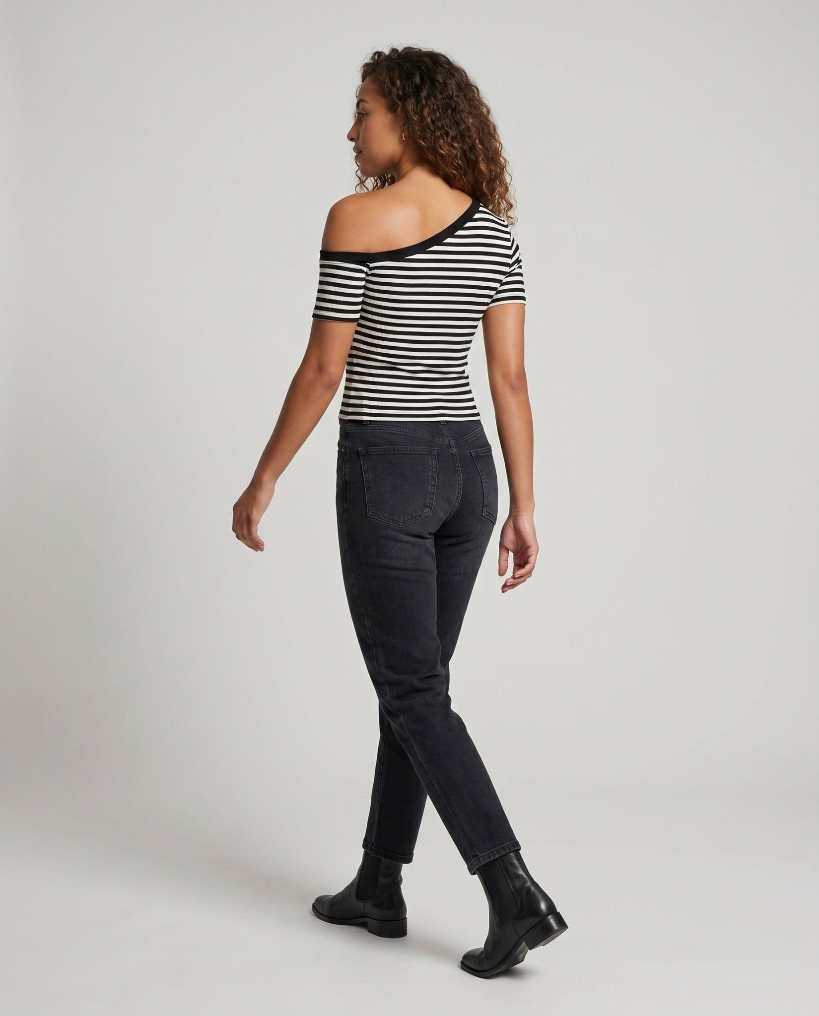 Women Off-Shoulder Stripe T-Shirt - Chichicherry