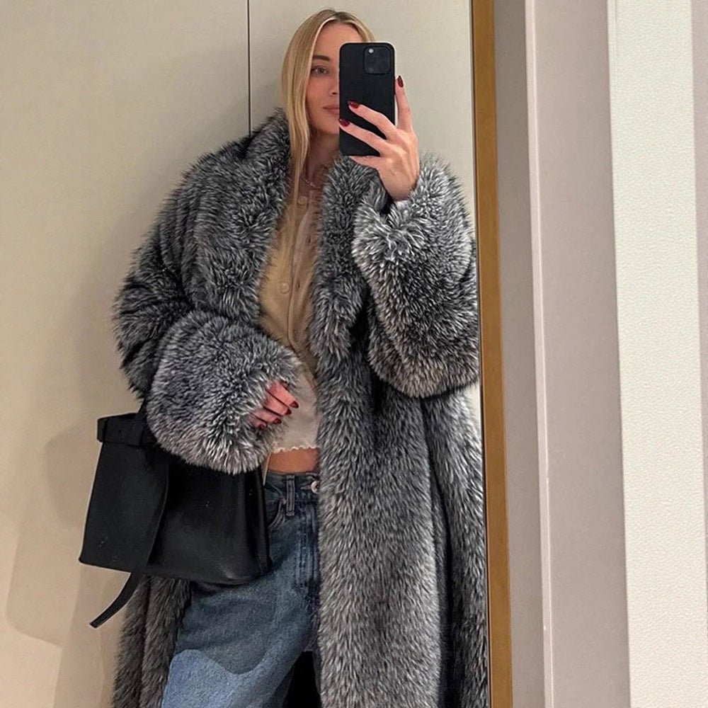 Women Oversize longer Faux Fur Coat with voluminous sleeves Chichicherry - Chichicherry