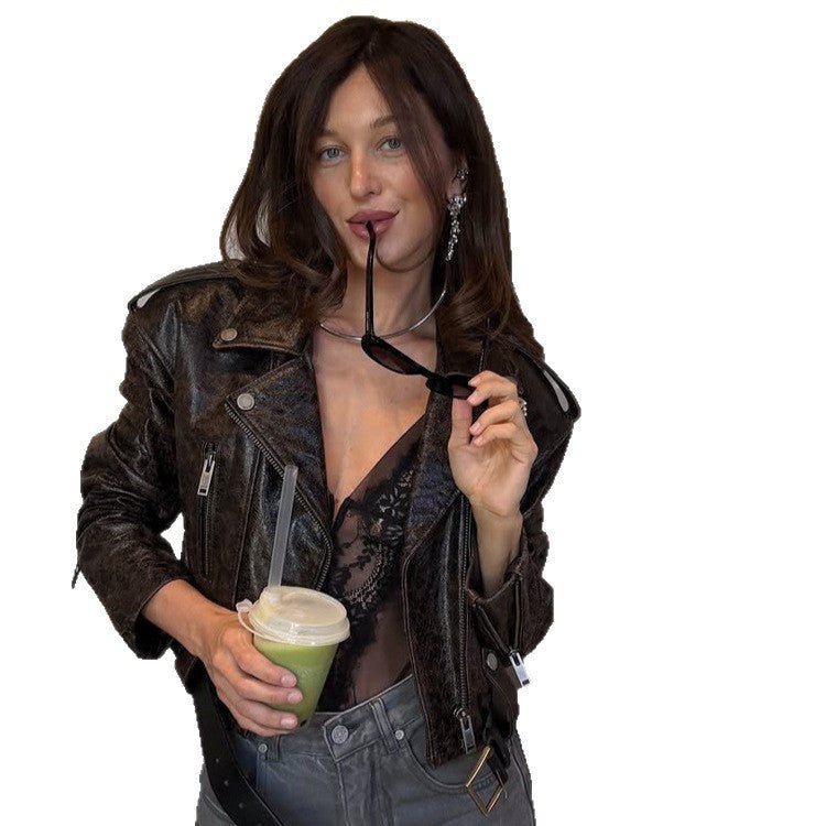 Women short cut biker jacket made of textured faux leather with waist belt Chichicherry - Chichicherry