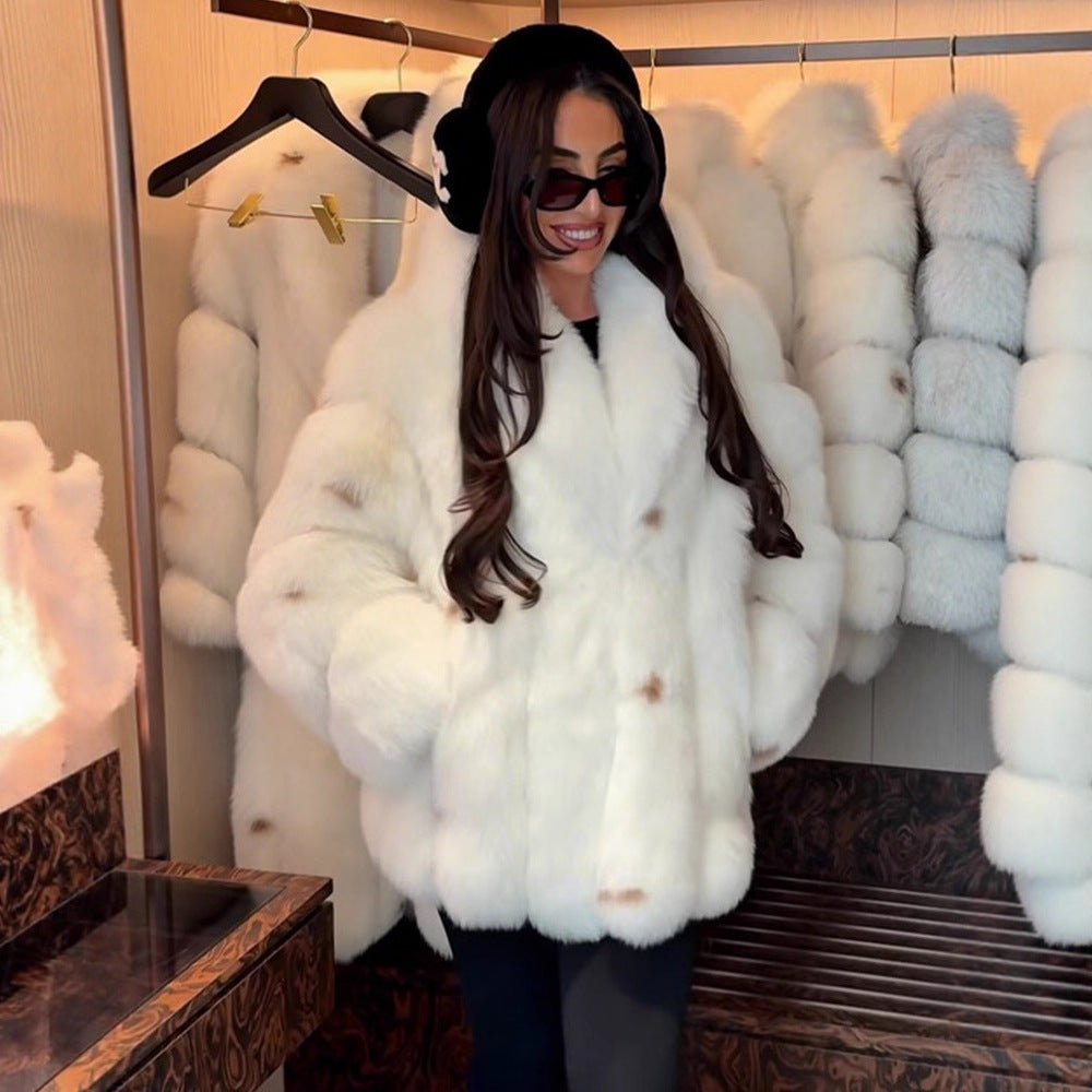 Women Short Cut Faux Fur Coat with Voluminous Teddy Effect Chichicherry - Chichicherry