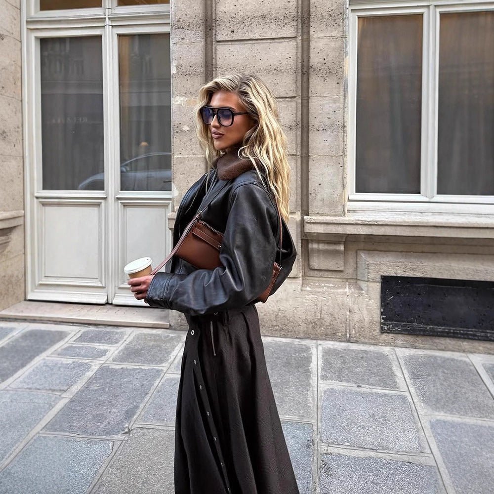 Women short-cut leather look pilot jacket with teddy collar and fitted ribbed hem Chichicherry - Chichicherry