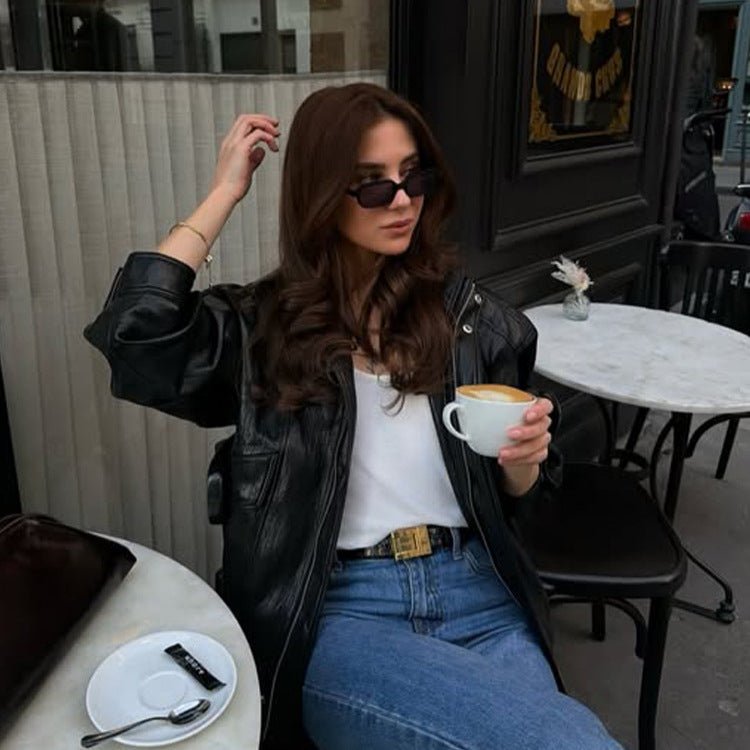 Women straight-cut jeans with high waist, raw hem and slight bootcut Chichicherry - Chichicherry