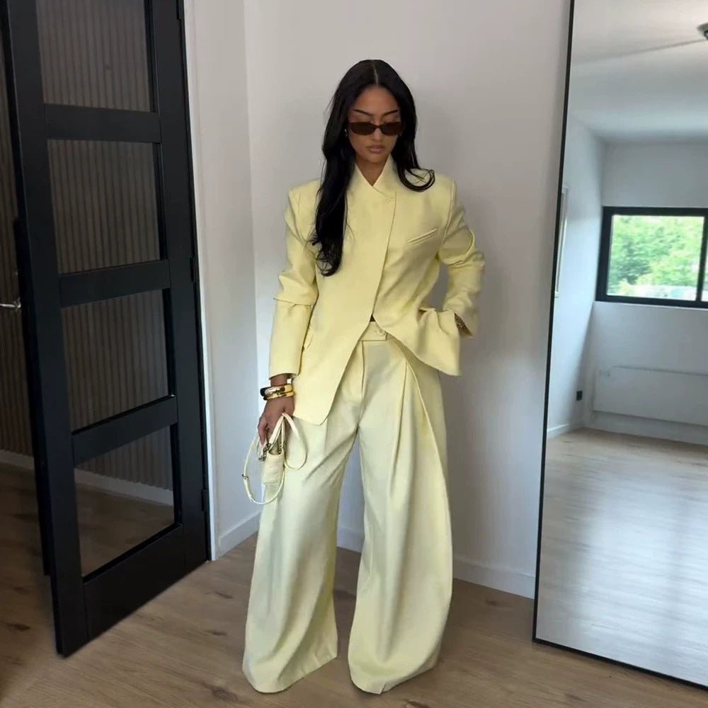 Women Two-Piece Oversized Blazer with Stand Collar and Wide Pleated Trousers Chichicherry - Chichicherry