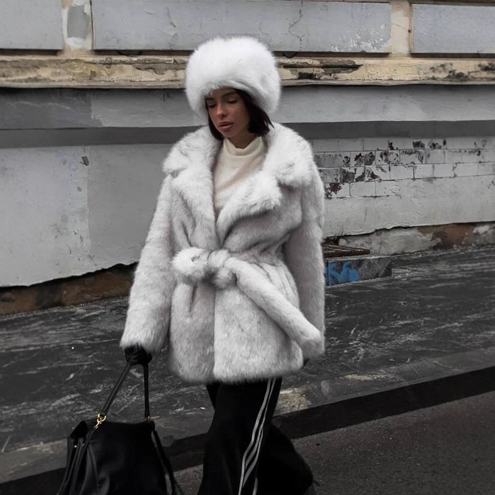 Women Voluminous Short Coat made of Faux Fur with Waist Belt and Oversized Shawl Collar Chichicherry - Chichicherry
