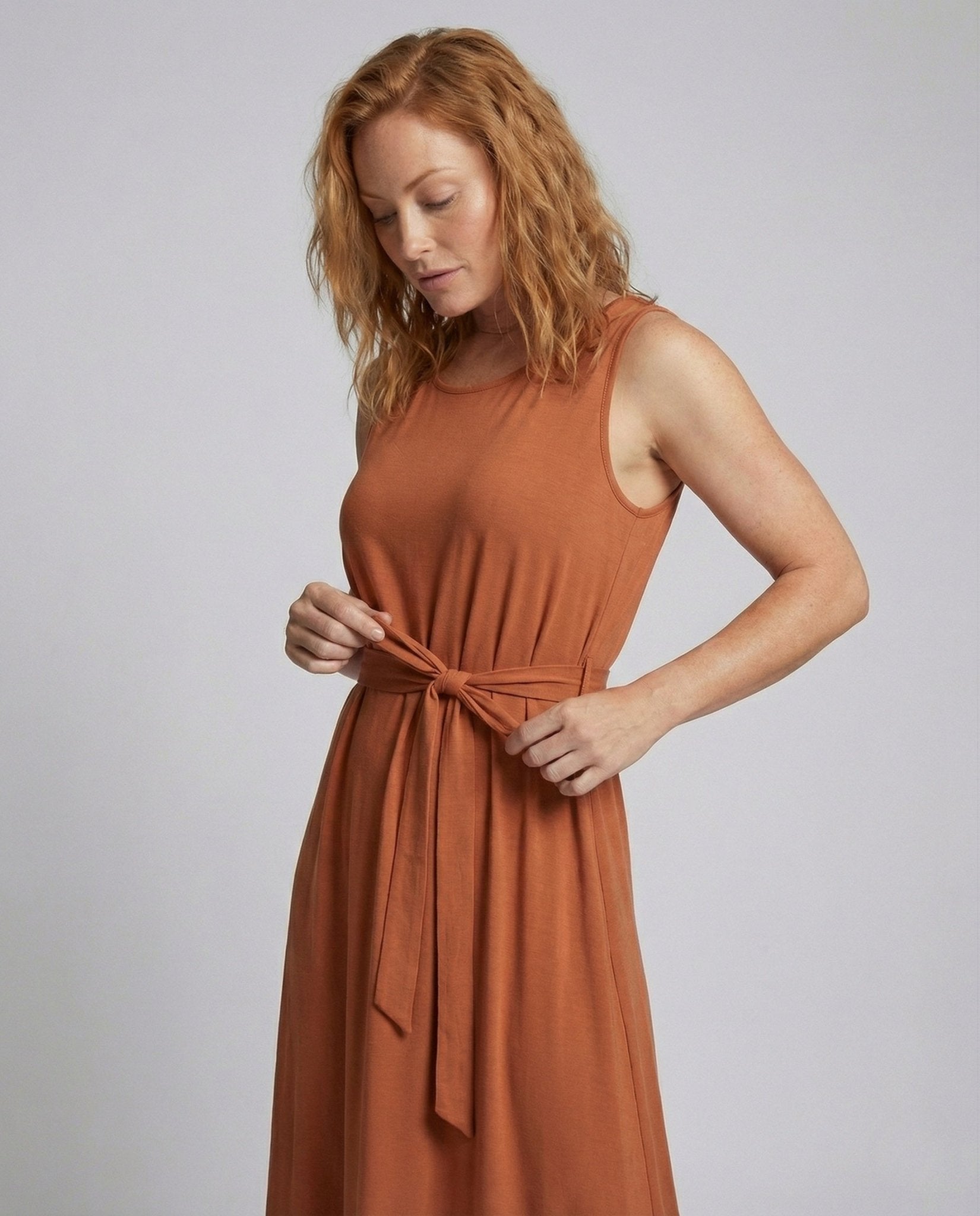 Women's ankle-length leisure dress with pockets - Chichicherry