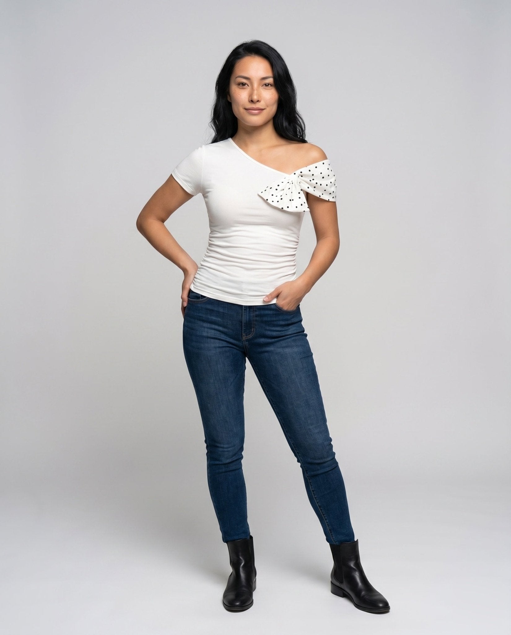 Women's asymmetrical top with decorative bow motif - Chichicherry
