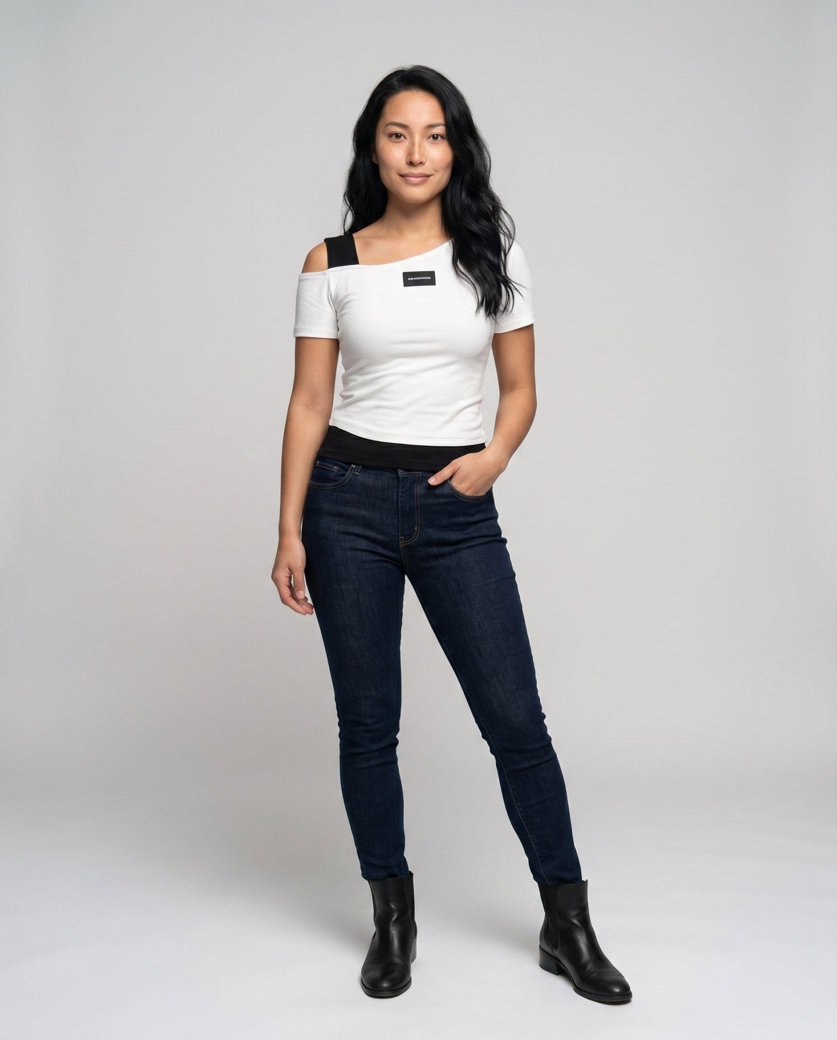 Women's asymmetrical top with decorative shoulder design - Chichicherry