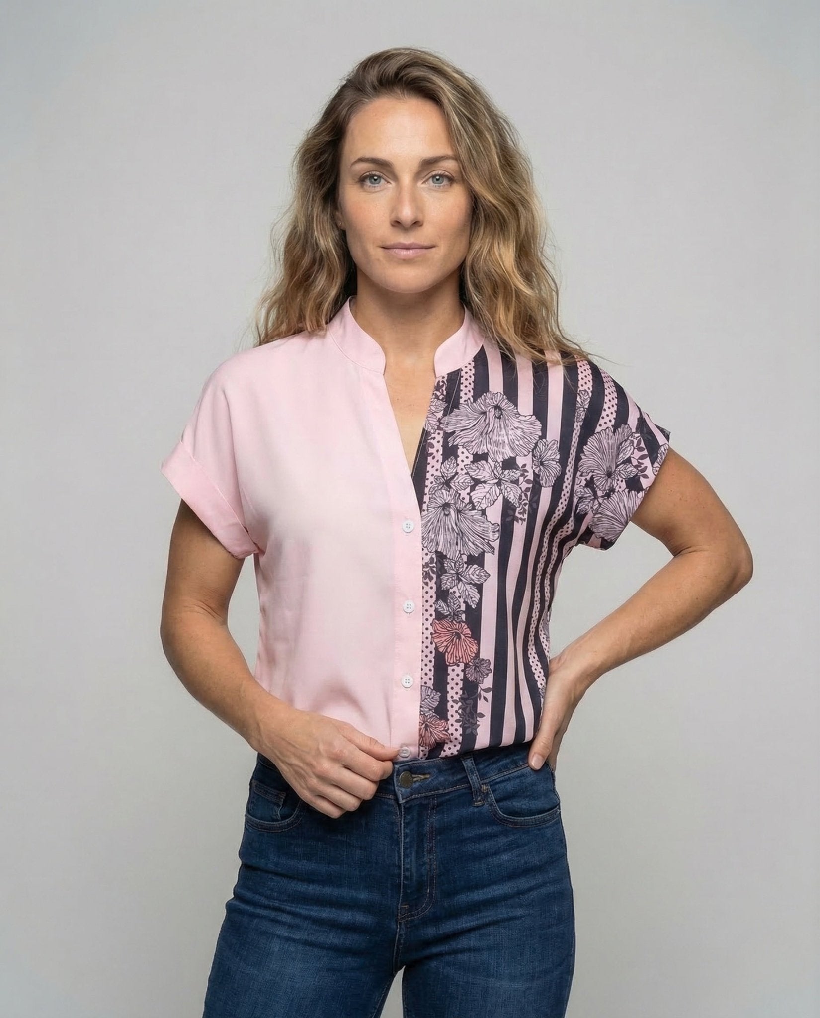 Women's Blouse Shirt Stand Collar Floral Print - Chichicherry