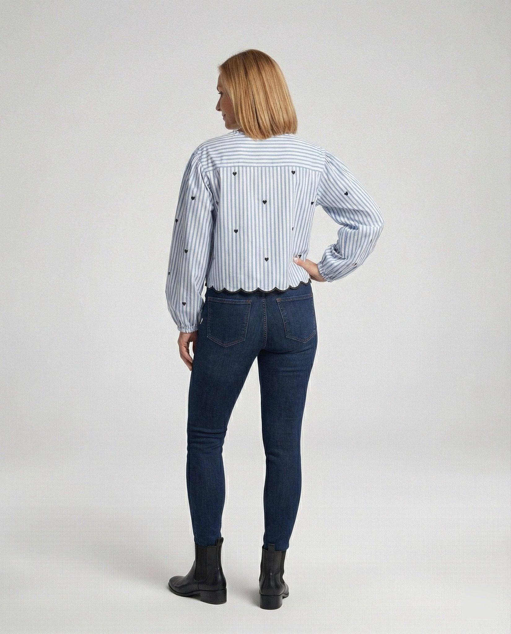 Women's blouse with a loose fit - Chichicherry