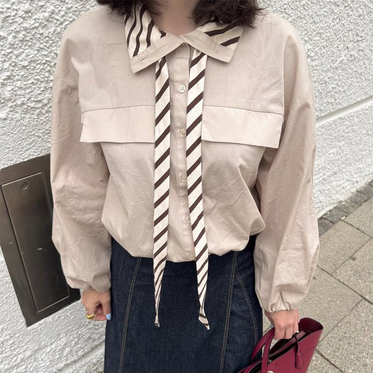 Women's blouse with bow collar, dropped shoulder design and voluminous balloon sleeves Chichicherry - Chichicherry