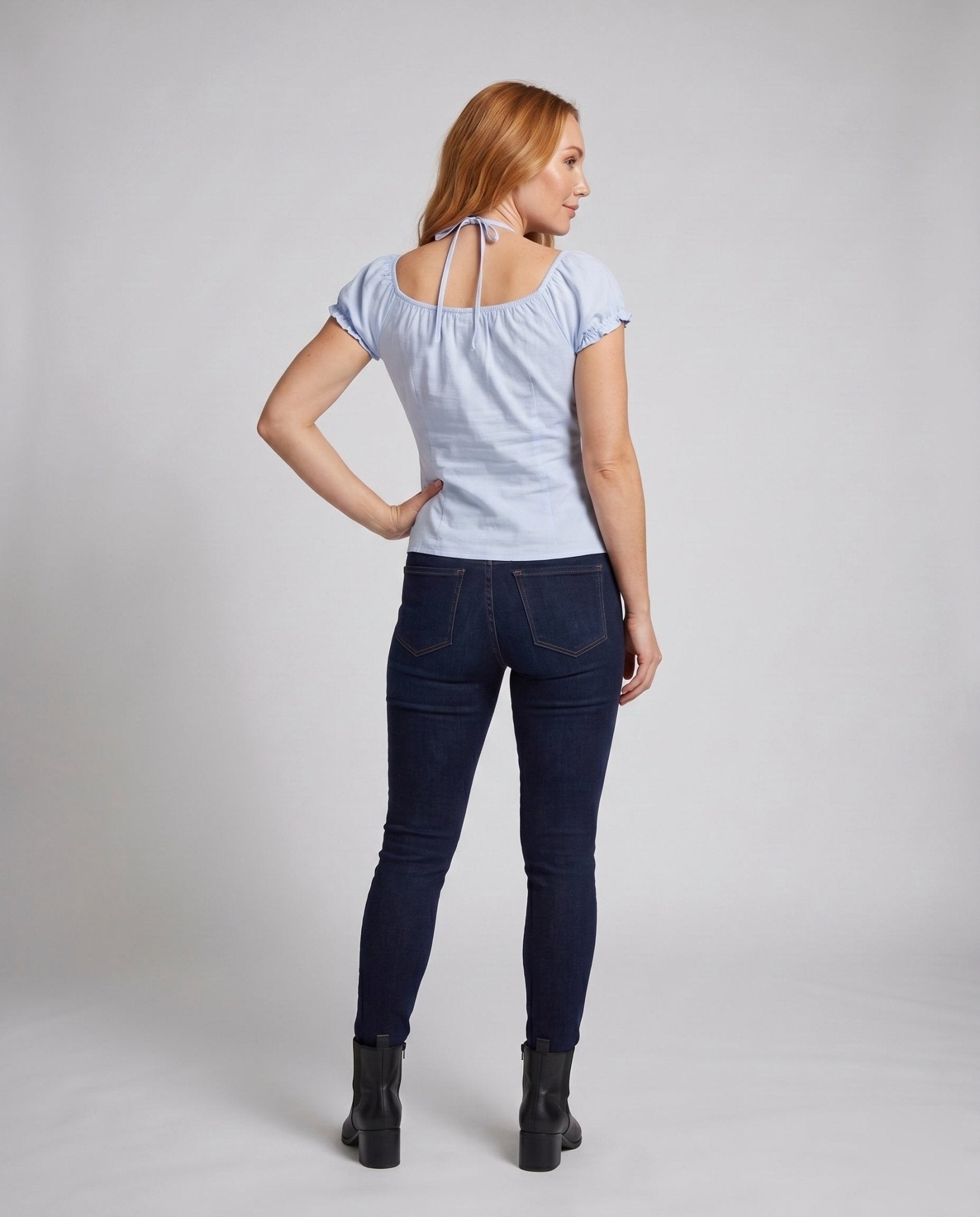Women’s blouse with gathered puff sleeves and decorative button placket - Chichicherry