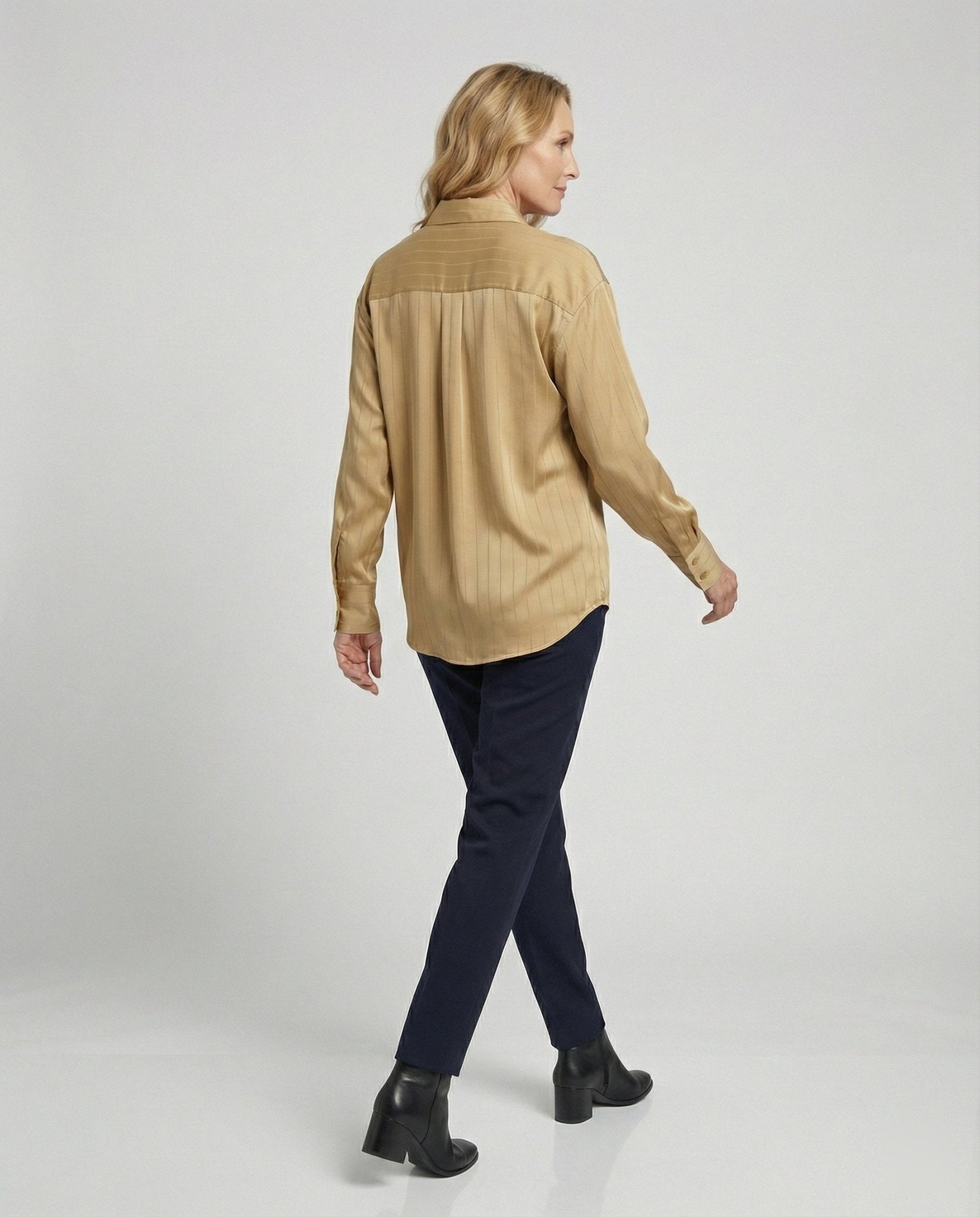 Women's blouse with striped design - Chichicherry