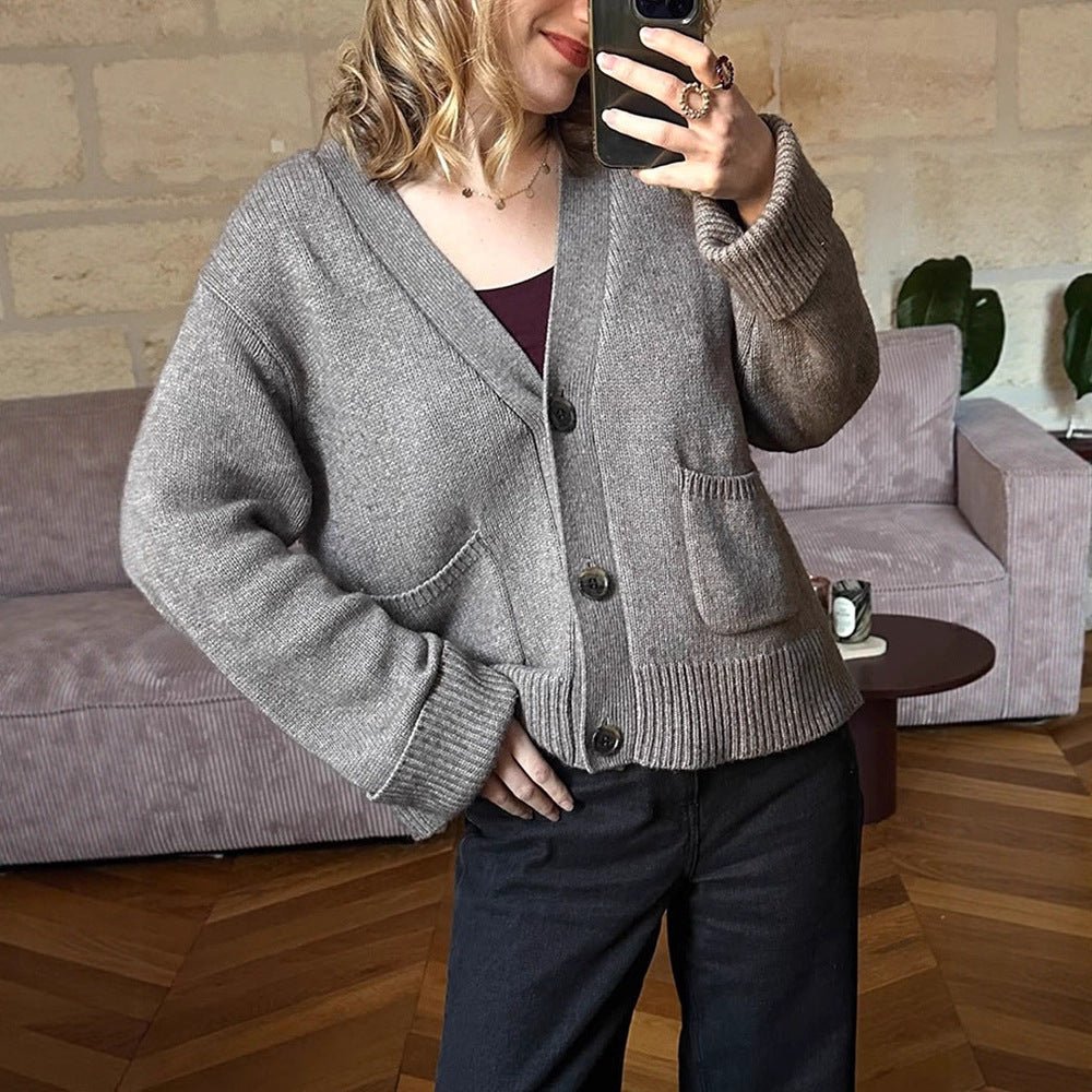 Women's Boxy Cardigan with V-Neck, Patch Pockets, and Horn Buttons Chichicherry - Chichicherry