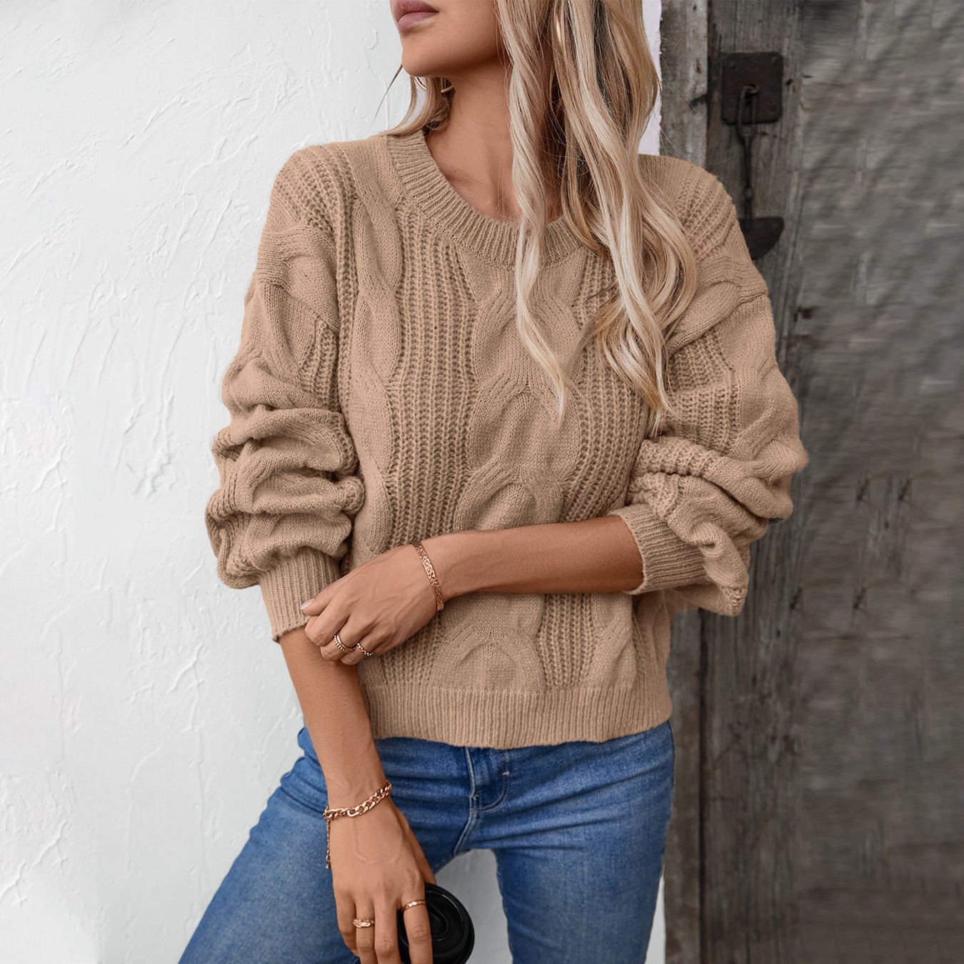 Women's Cable Knit Sweater - Chichicherry