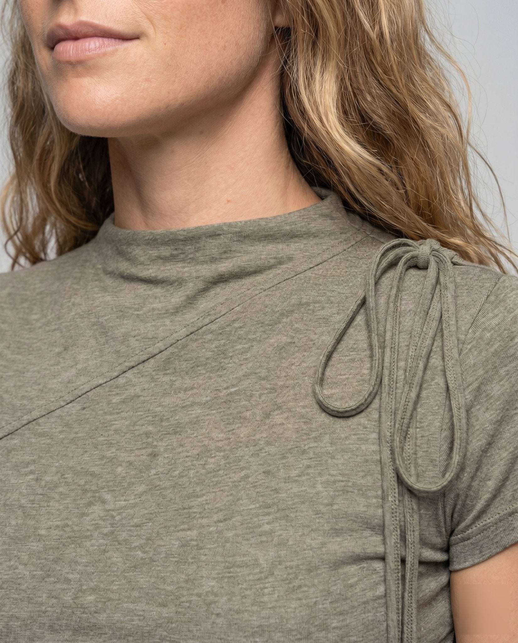 Women's cami top with playful lacing details and tailored fit - Chichicherry