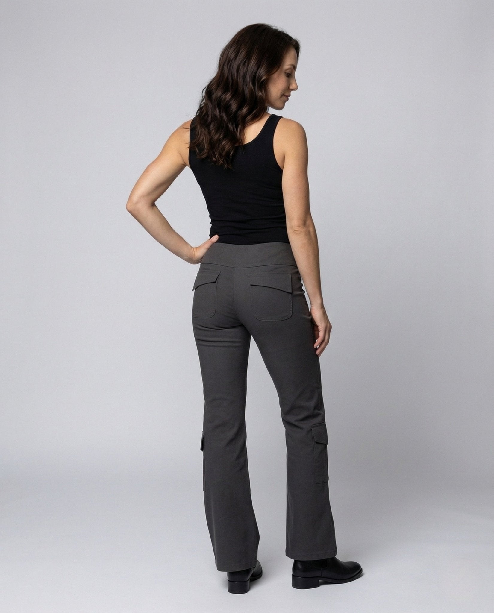 Women's Cargo Flared Trousers with Pockets - Chichicherry