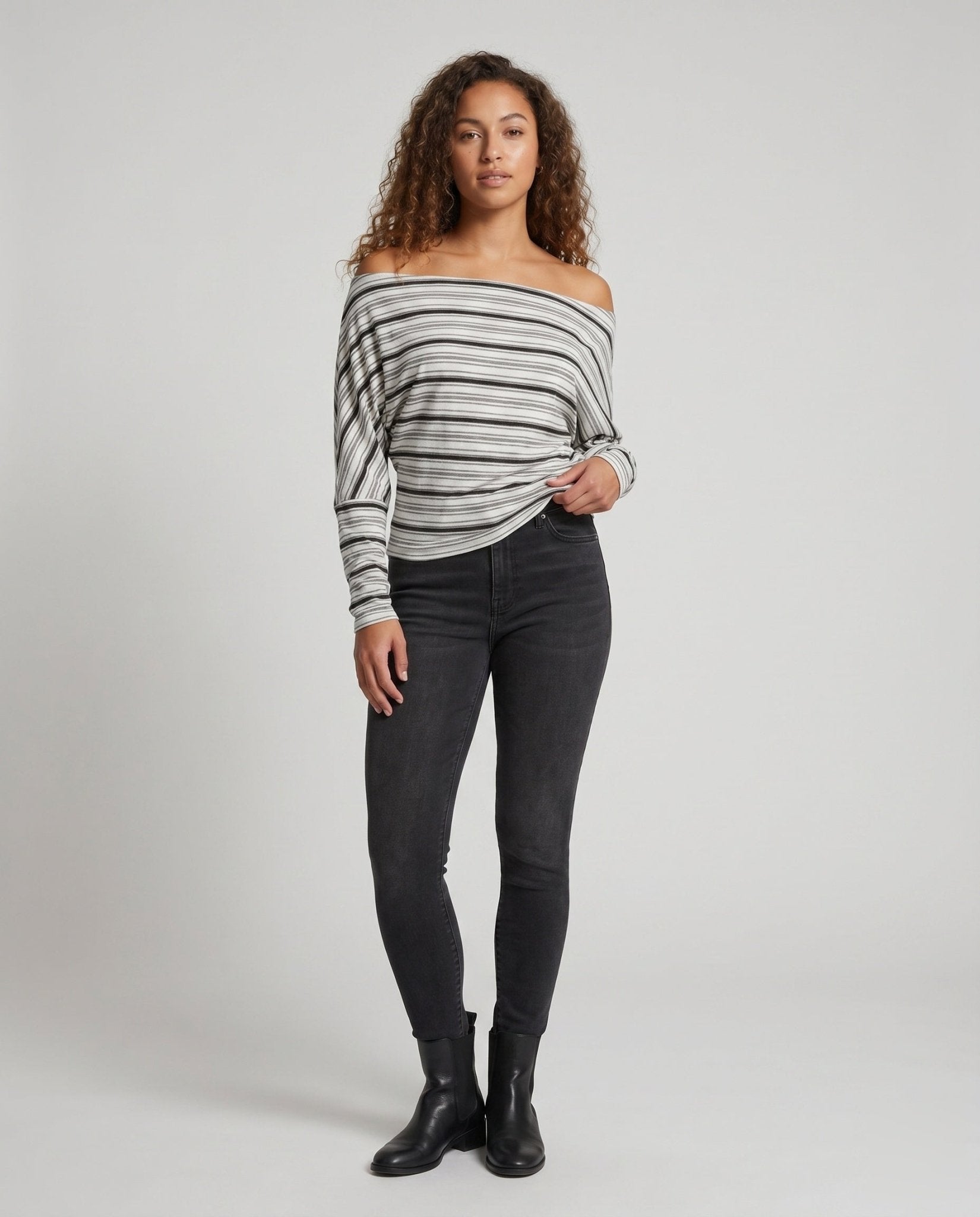 Women's casual top with asymmetrical cut and trendy stripes - Chichicherry