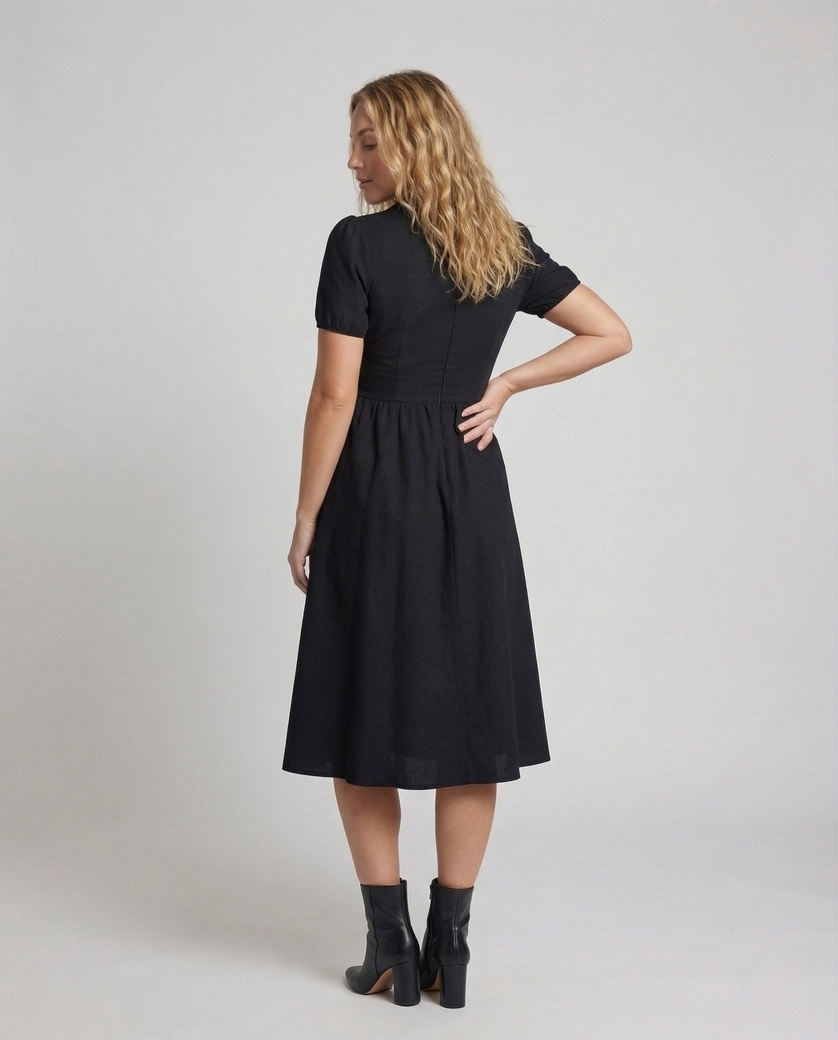 Women's Checked A-Line Midi Dress - Chichicherry