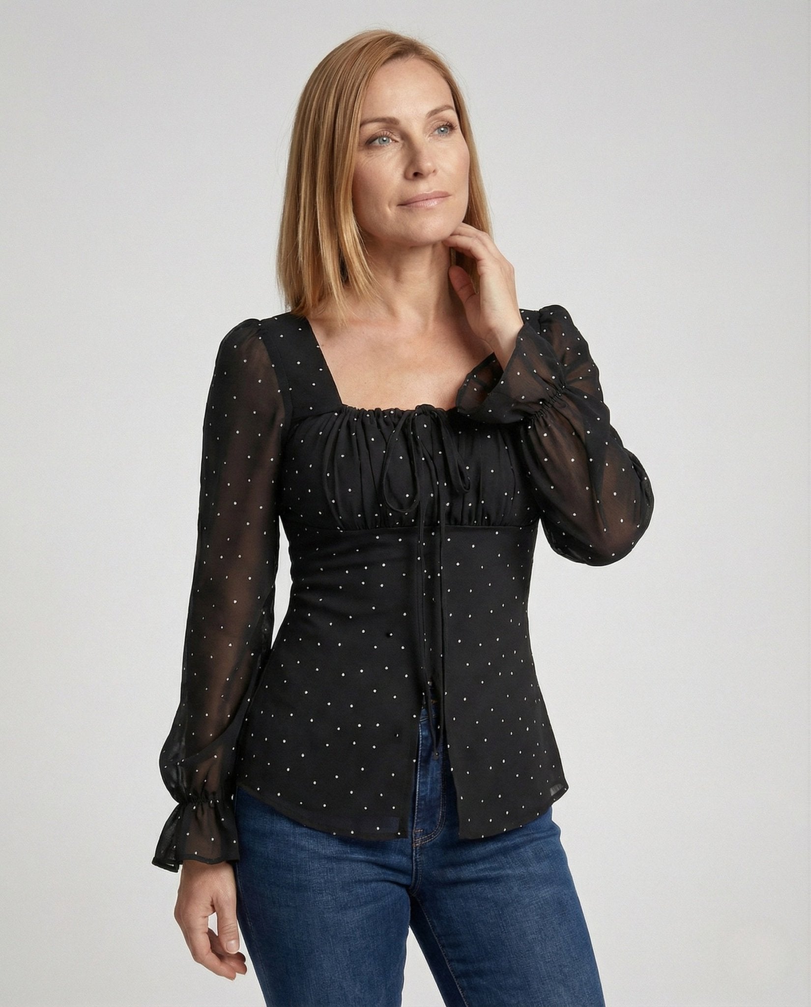 Women's chiffon blouse with square neckline - Chichicherry