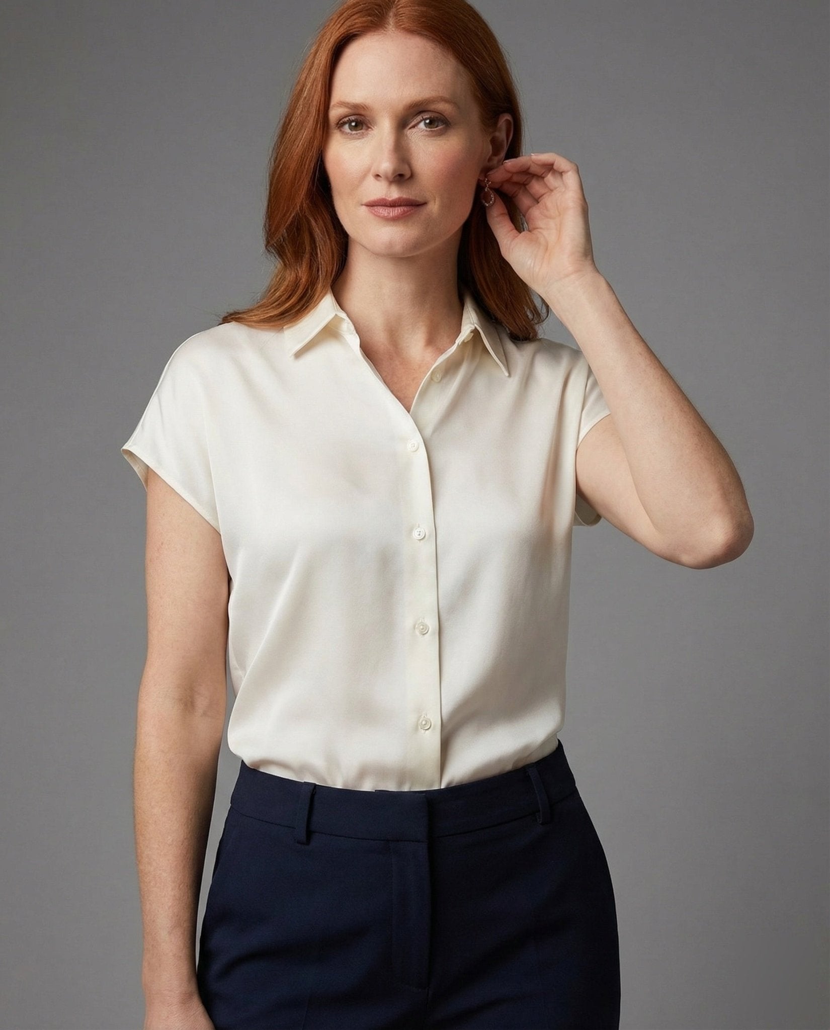 Women's Classic Short Sleeve Shirt Blouse - Chichicherry