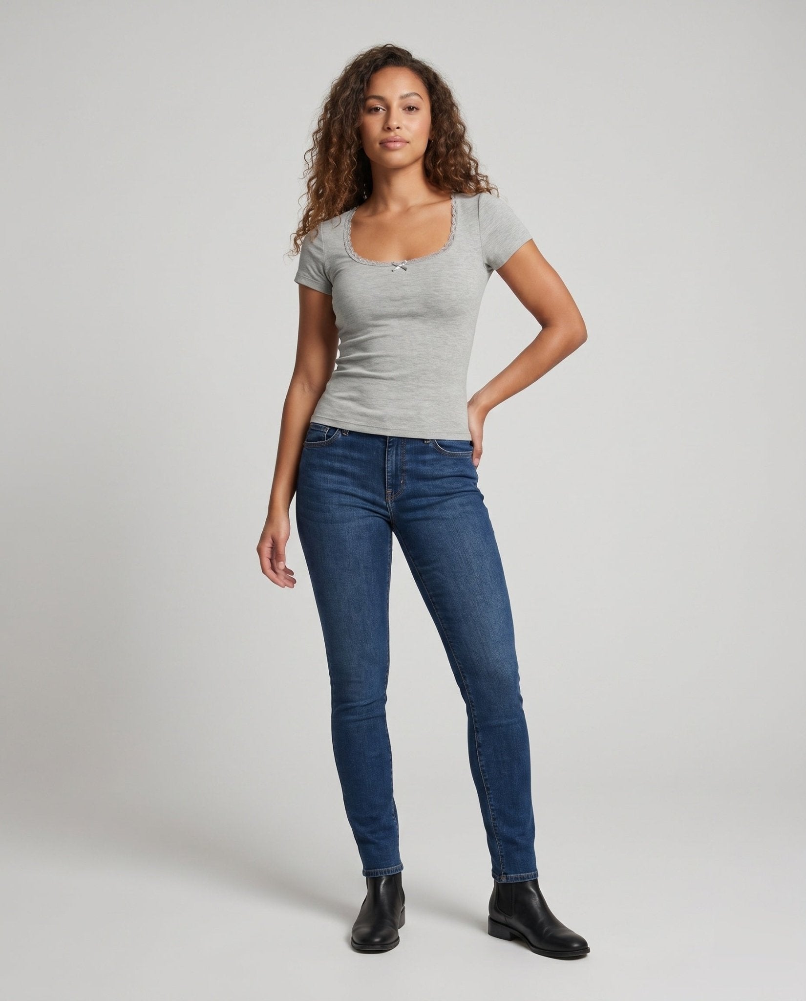 Women's crop top with charming wave hem and deep round neckline - Chichicherry