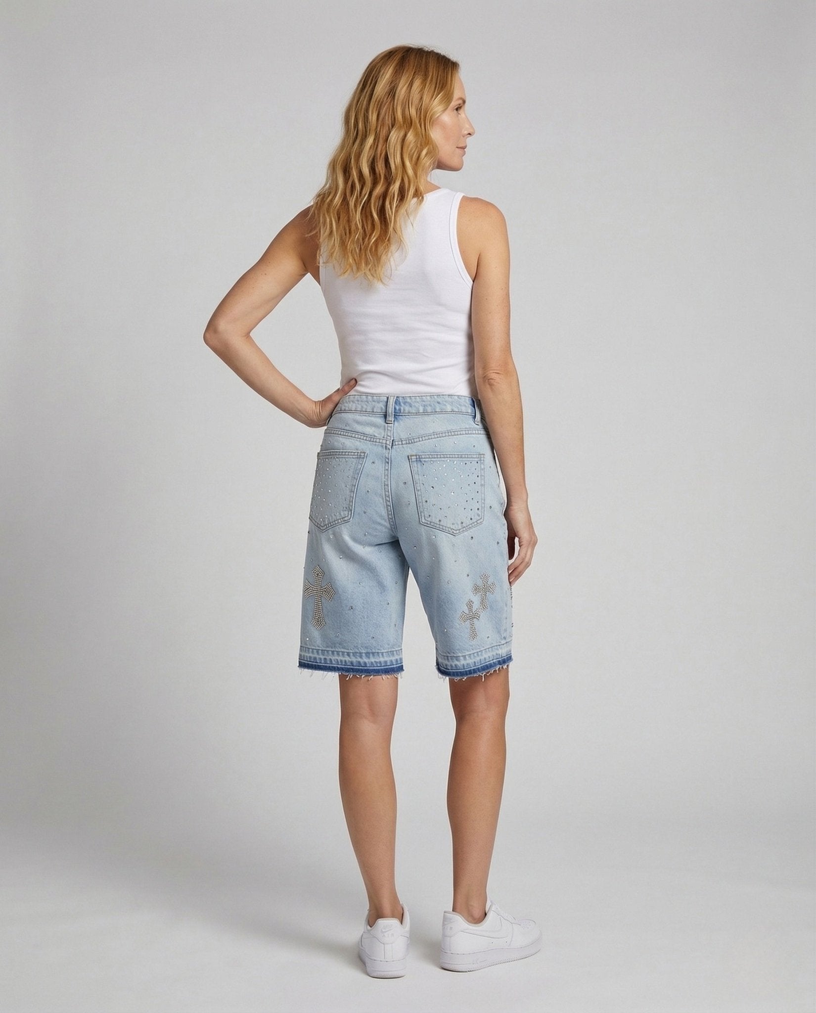 Women's denim bermuda with rhinestone cross and fringes - Chichicherry