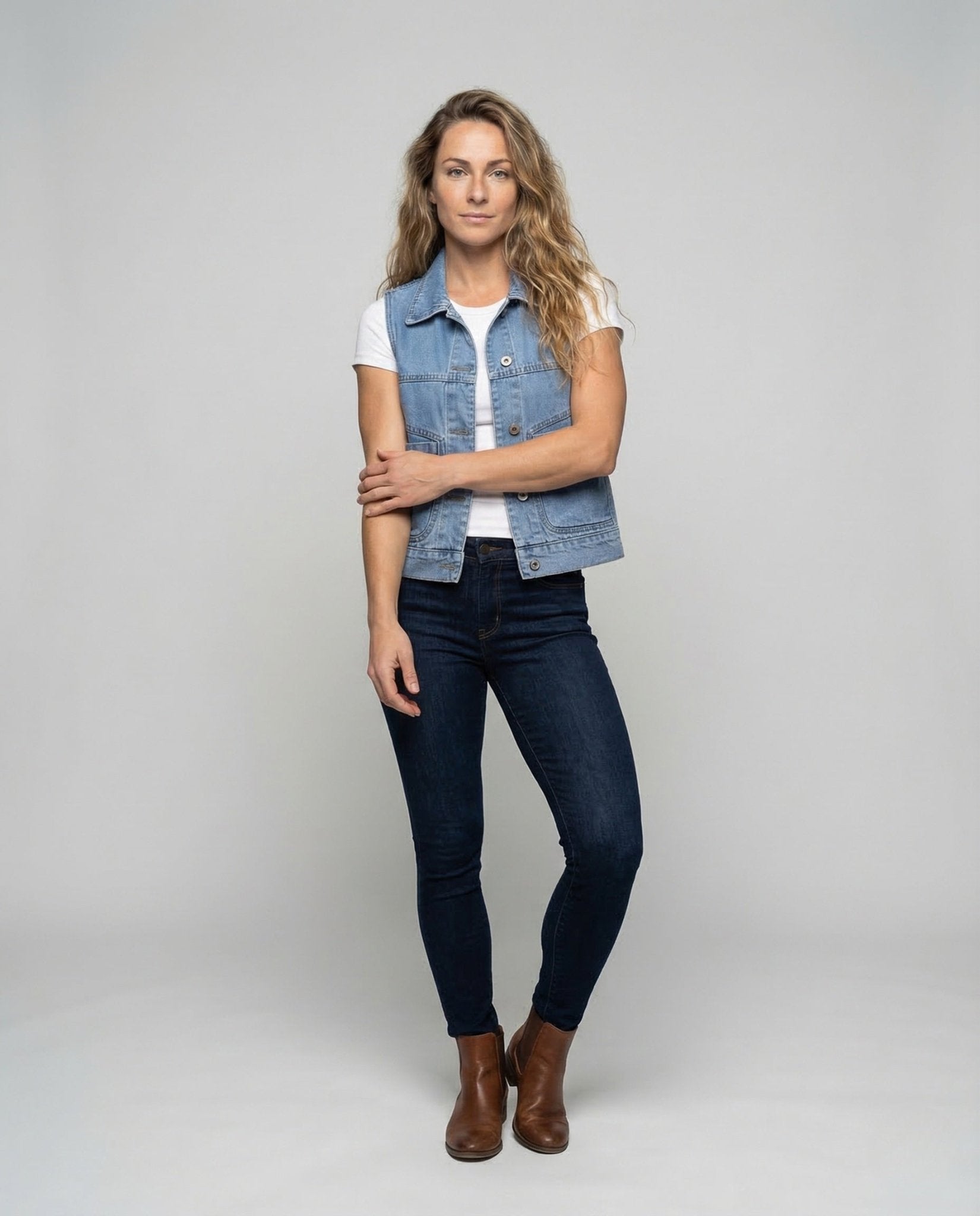 Women's Denim Vest Short Flap Pockets - Chichicherry