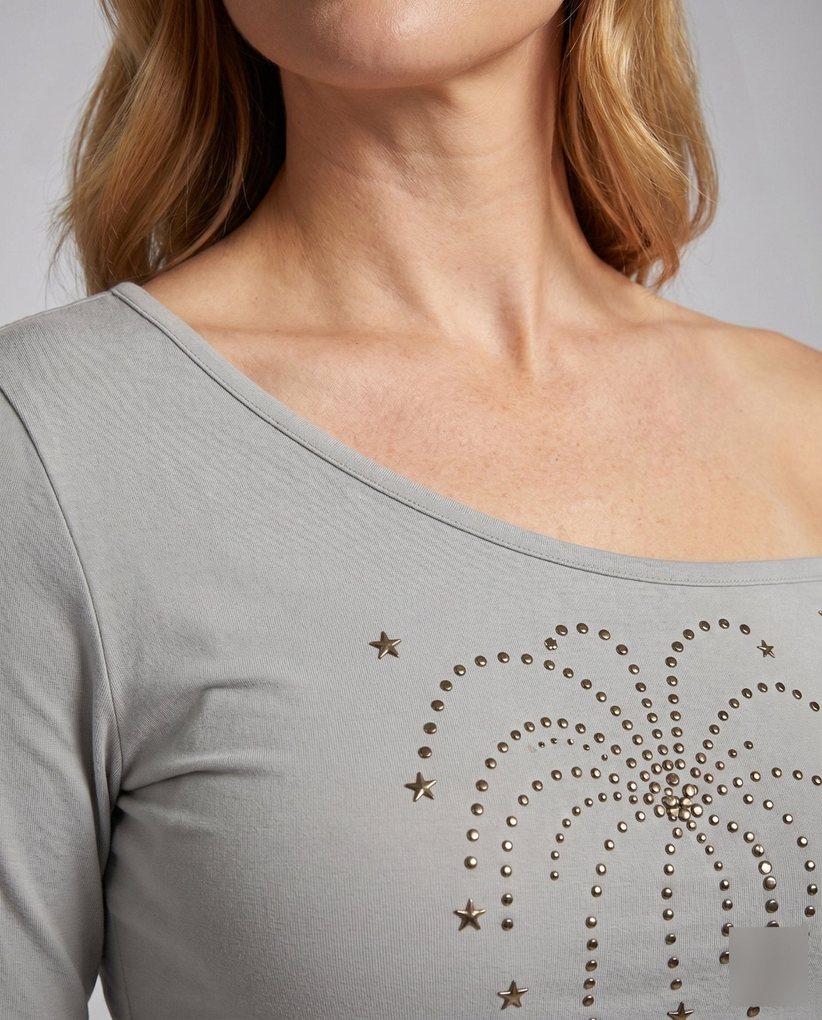 Women's Elegant Long Sleeve Top with Glitter Details - Chichicherry