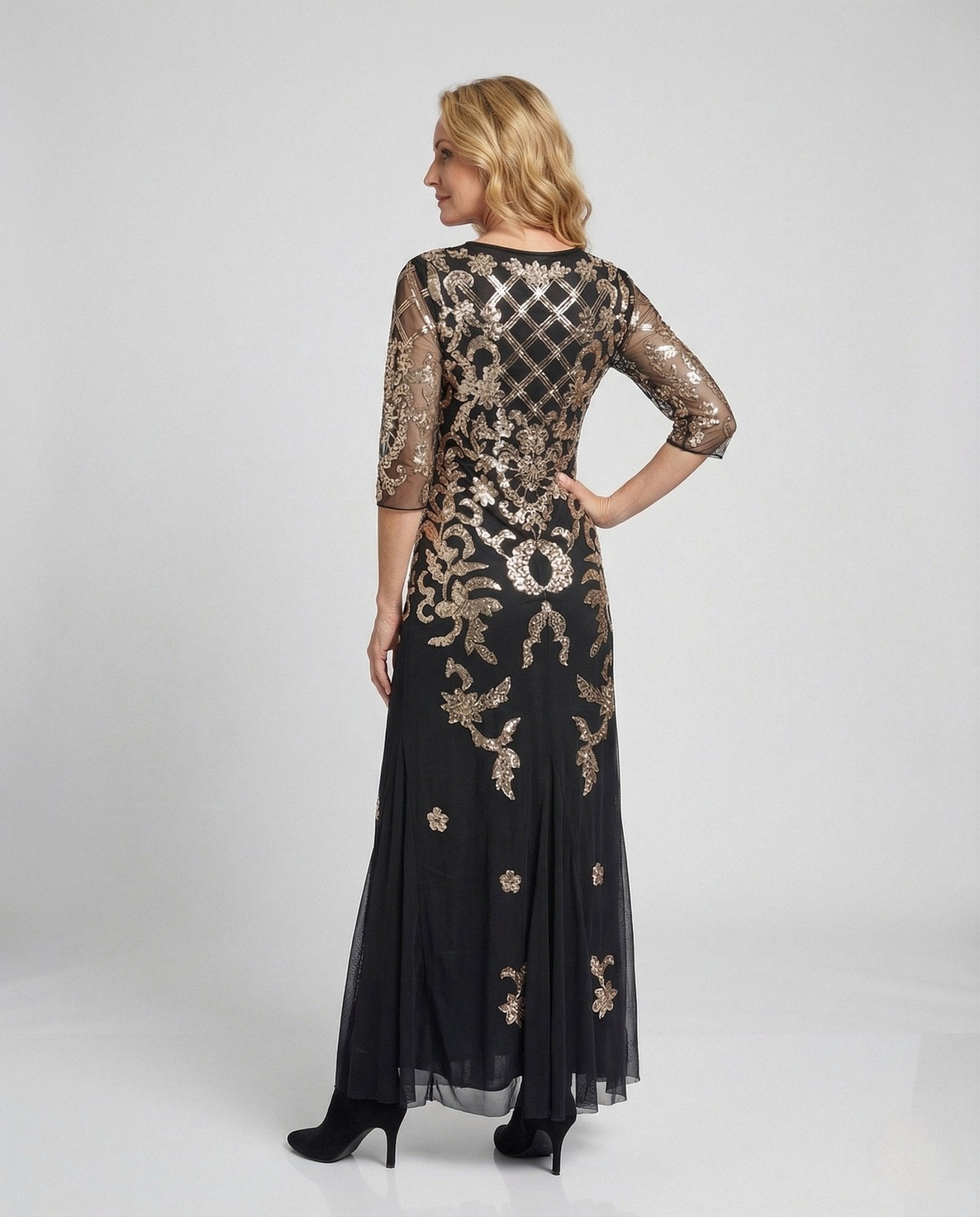 Women's Embroidered Evening Dress with Mesh and Embroidery - Chichicherry