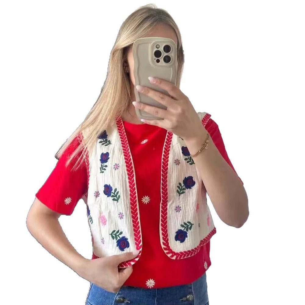 Women's Embroidered Short Waistcoat in Boho Chic with Floral Appliqués Chichicherry - Chichicherry