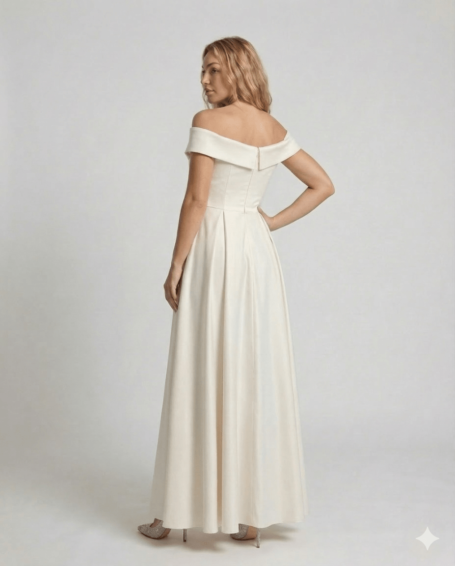 Women's evening dress with cape sleeves - Chichicherry