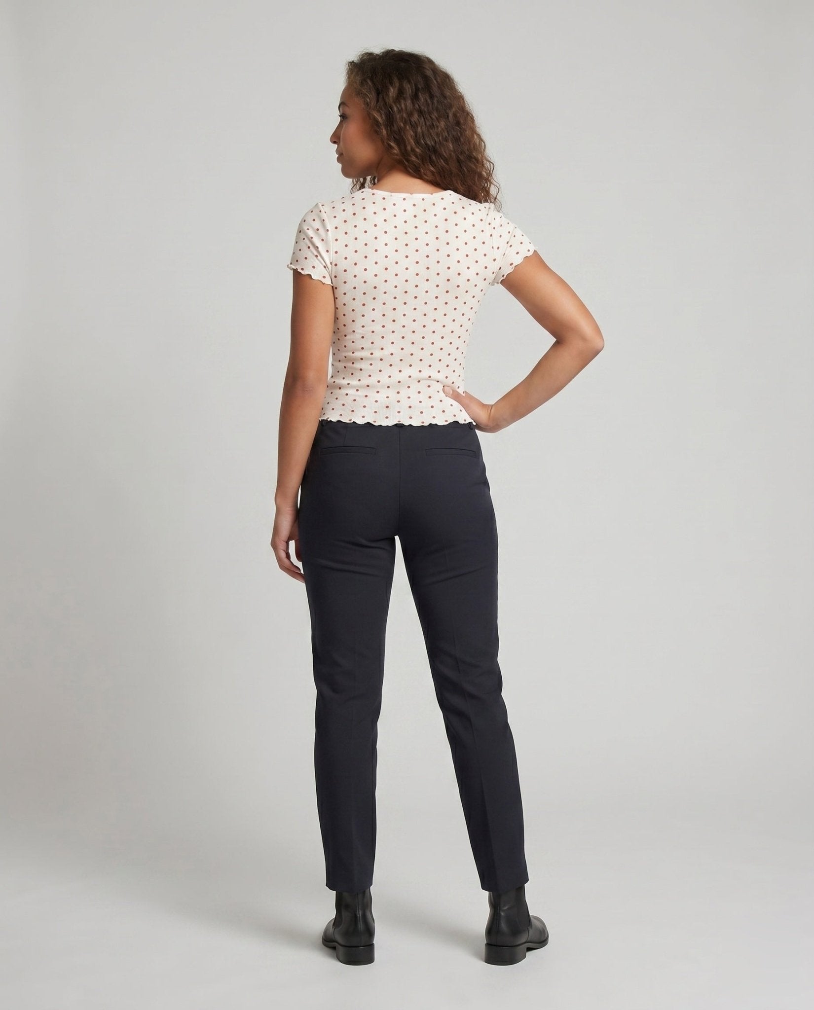 Women's Figure-Flattering Short Sleeve V-Neck T-Shirt with Polka Dot Design - Chichicherry