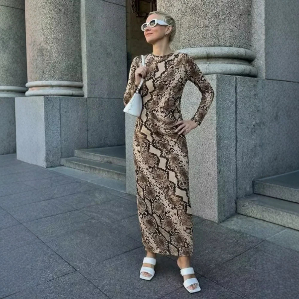 Women's Figure-Hugging Midi Dress with Snake Print, Tailored Draping and Long Sleeve Cut Chichicherry - Chichicherry