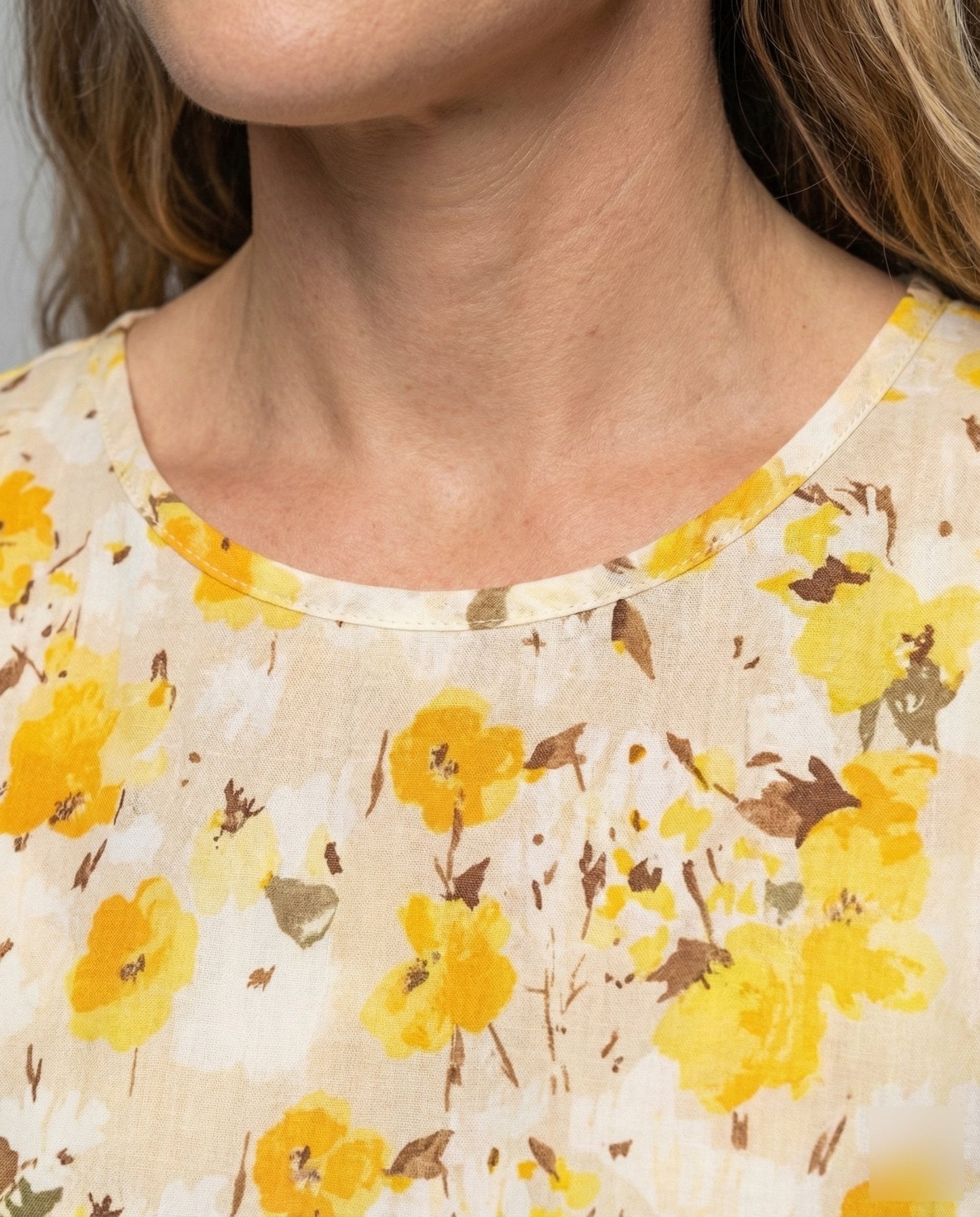 Women’s Floral Midi Dress with Drawstring Waist - Chichicherry