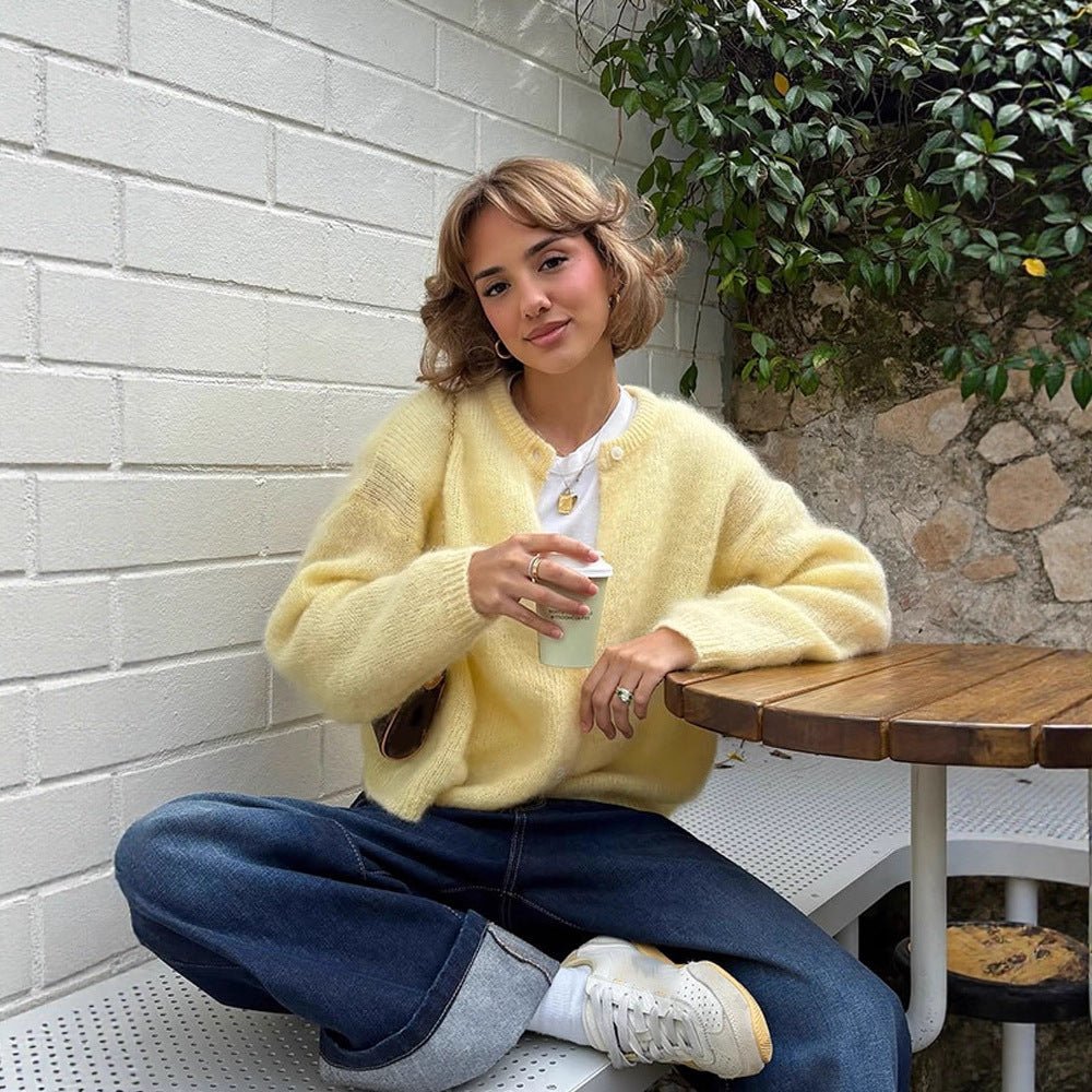 Women's Fluffy Short Jacket made of Mohair Mix with Round Neck and Boxy Silhouette Chichicherry - Chichicherry