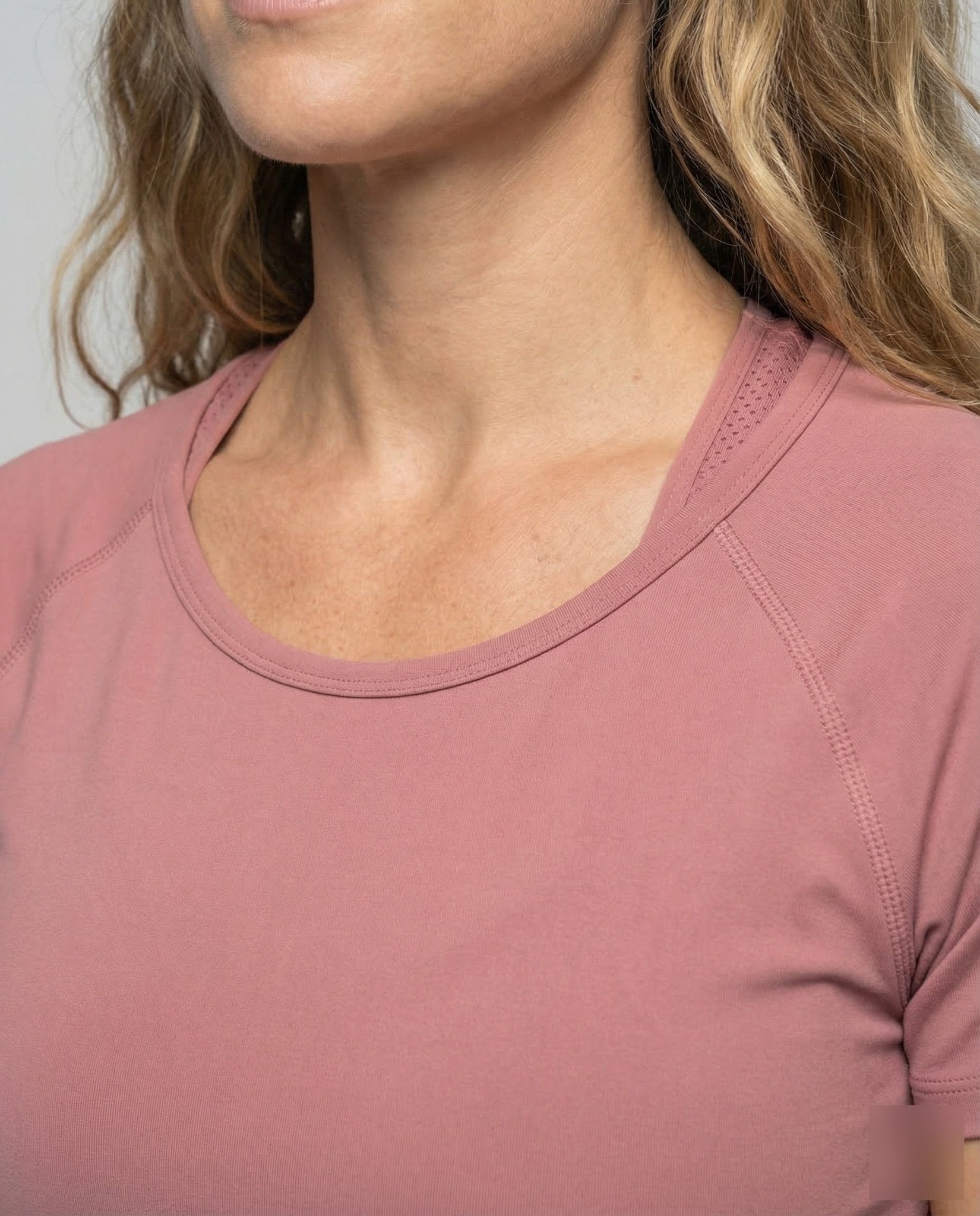 Women's Functional Shirt Mesh Back - Chichicherry