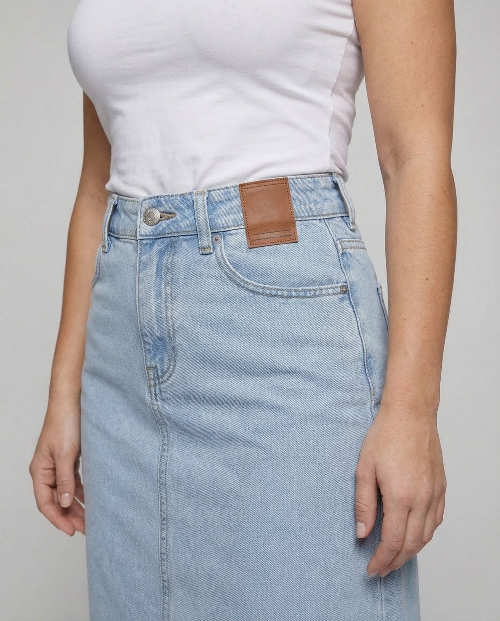 Women's Jeans Midi Skirt Slit - Chichicherry