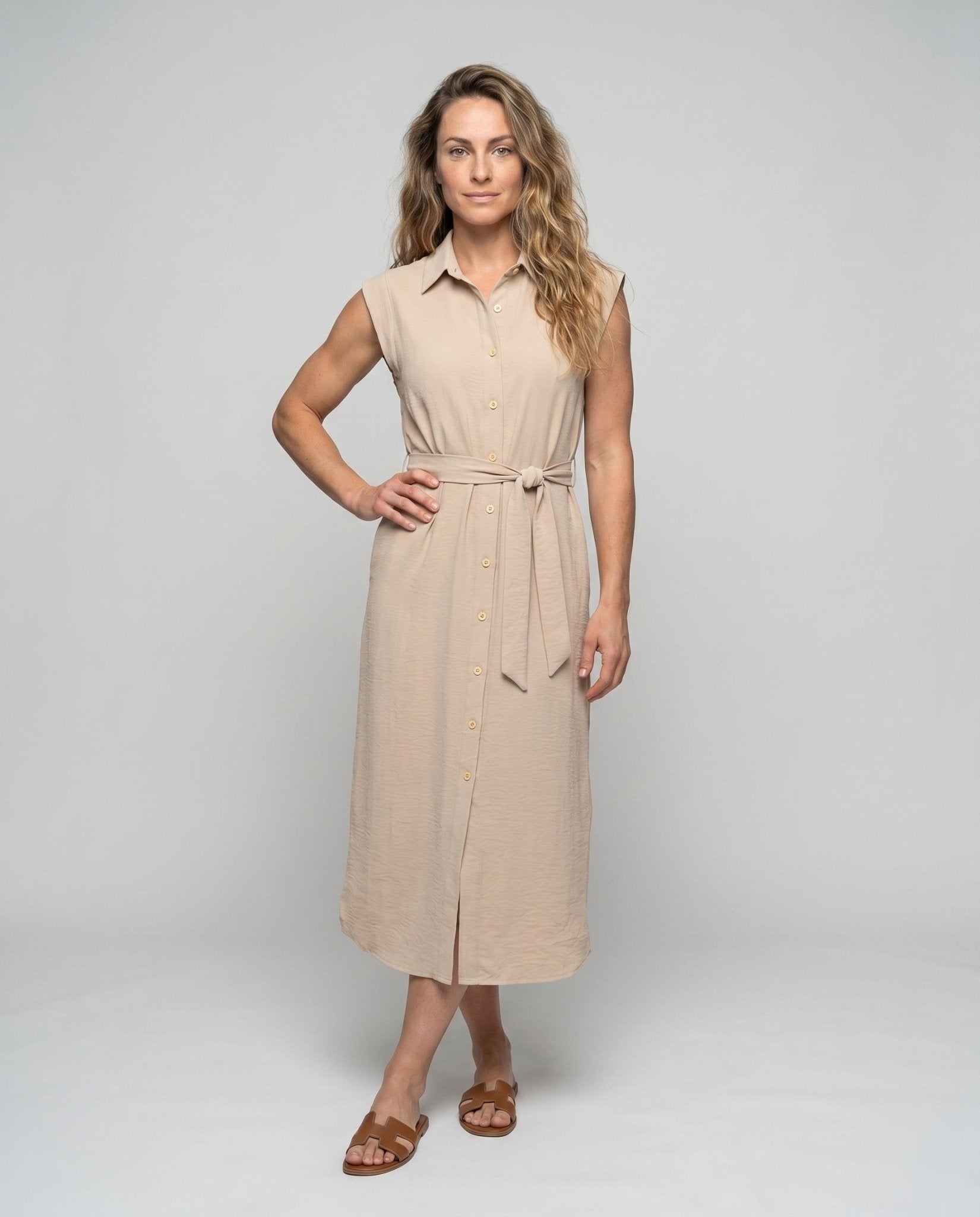 Women's knee-length shirt dress with fitted belt and skin-friendly material - Chichicherry