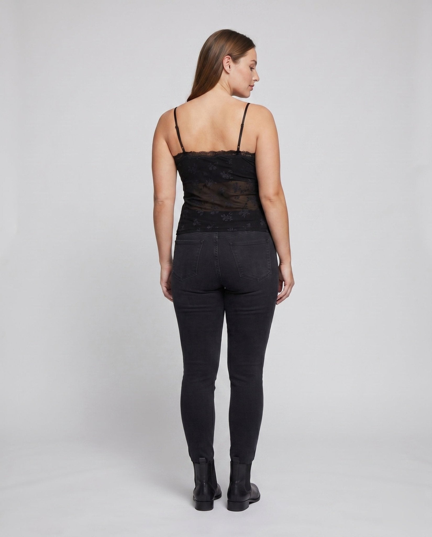 Women's lace tank top with elegant floral design - Chichicherry