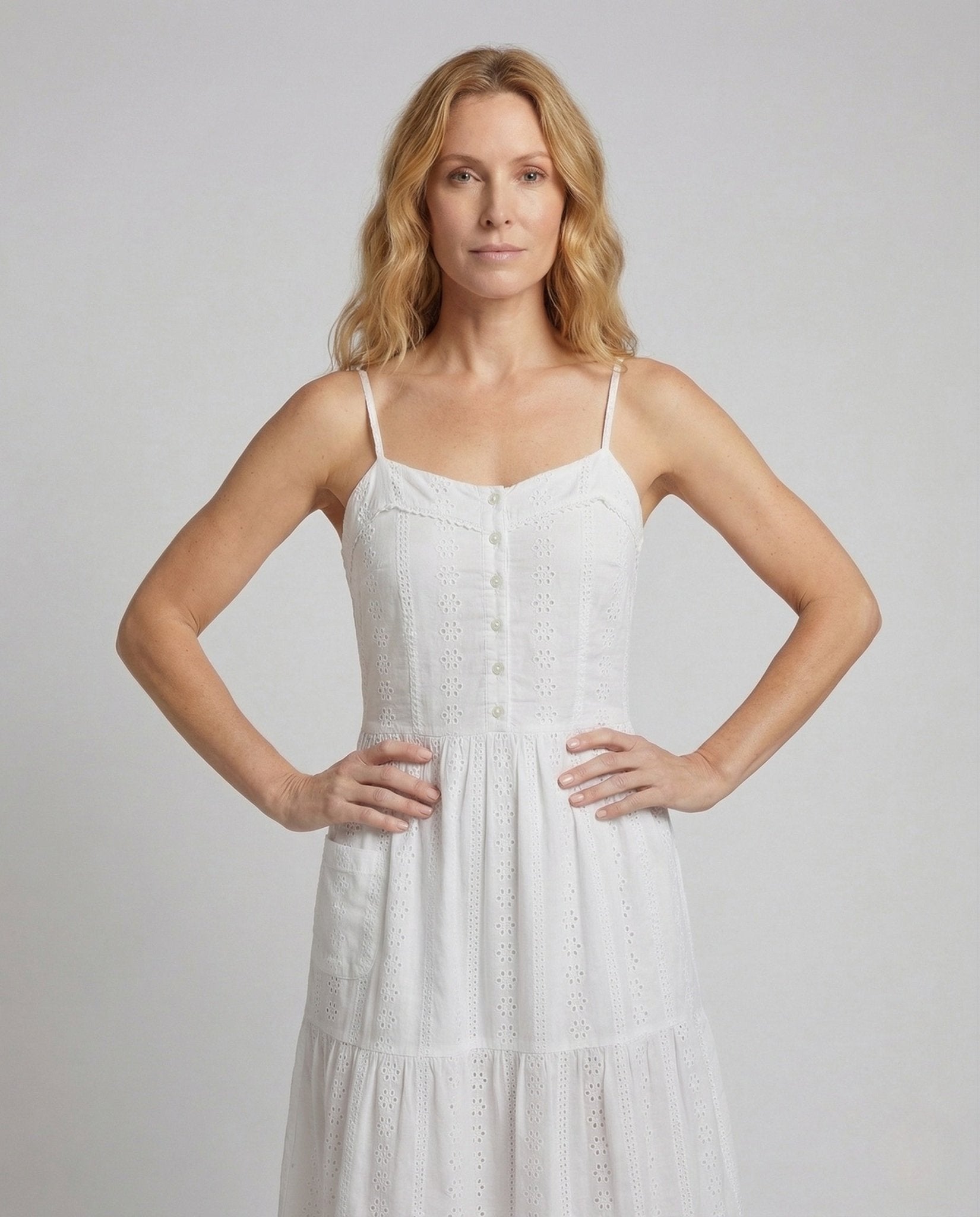 Women's Lace Tiered Dress with Spaghetti Straps - Chichicherry