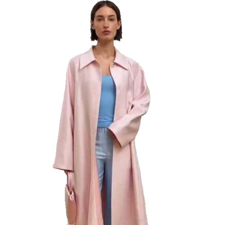 Women’s lightweight satin-like long coat in oversized cut with wide lapels Chichicherry - Chichicherry
