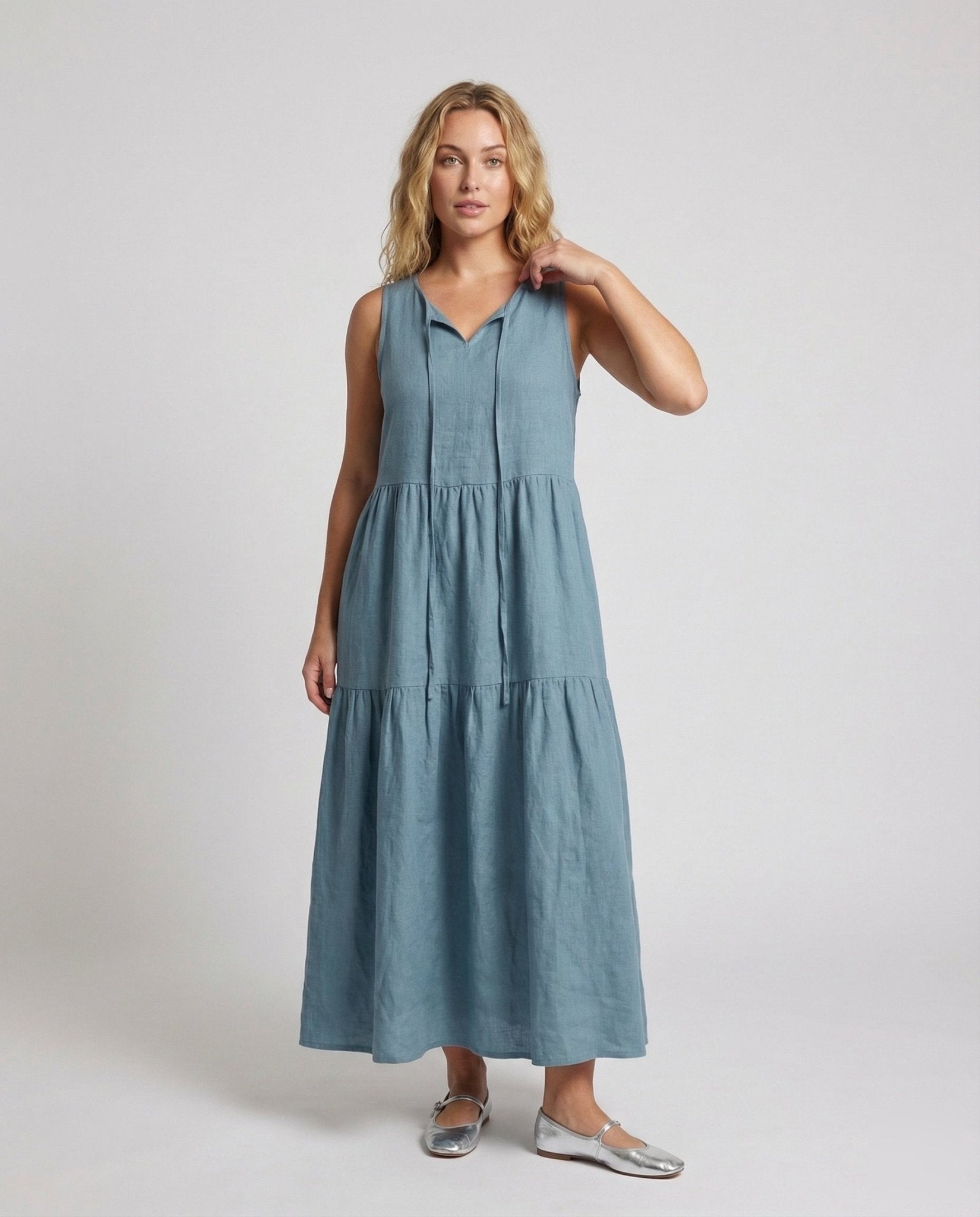 Women's Linen Look Tiered Dress with V-Neck - Chichicherry