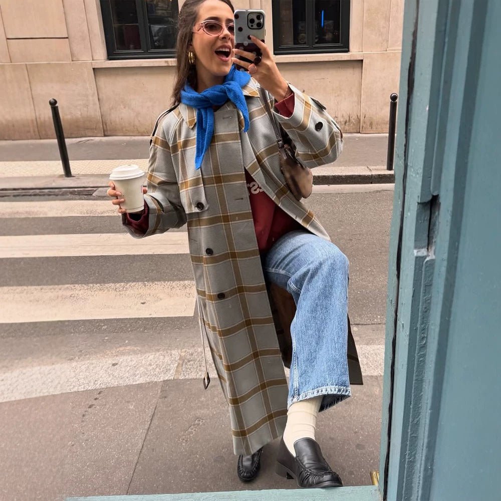 Women's long checkered coat in trench coat style with double button placket Chichicherry - Chichicherry
