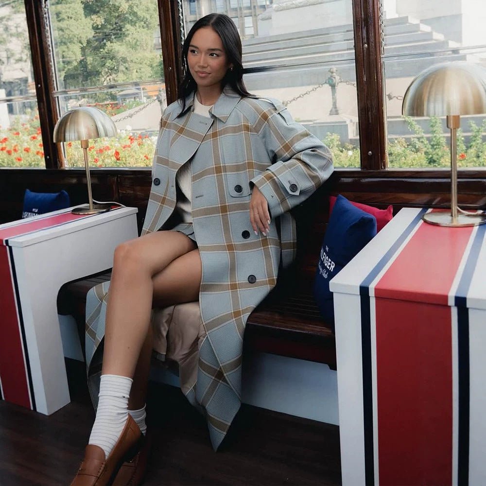 Women's long checkered coat in trench coat style with double button placket Chichicherry - Chichicherry